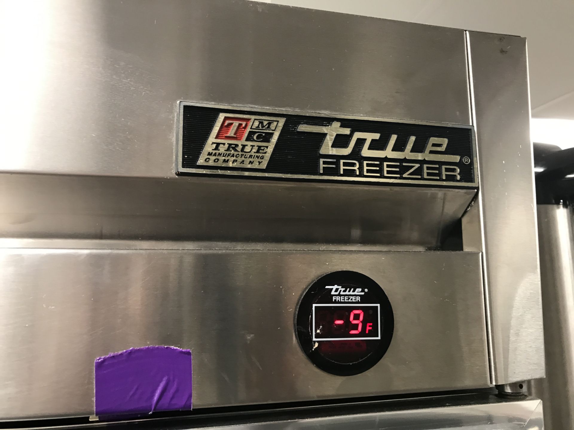 True #T49 2 Glass Door Refrigerator/Freezer SS SC Portable - Image 2 of 3