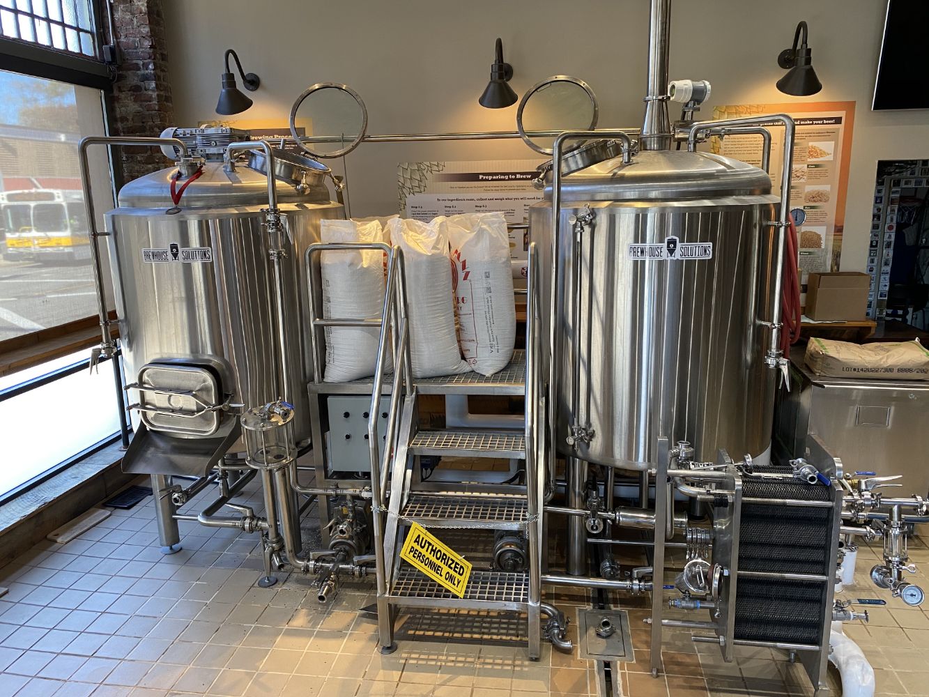BREWHOUSE SOLUTIONS BREWING SYSTEM -TANKS - CANNING LINE - KEG WASHER - RESTAURANT - BAR - ELECTRONICS