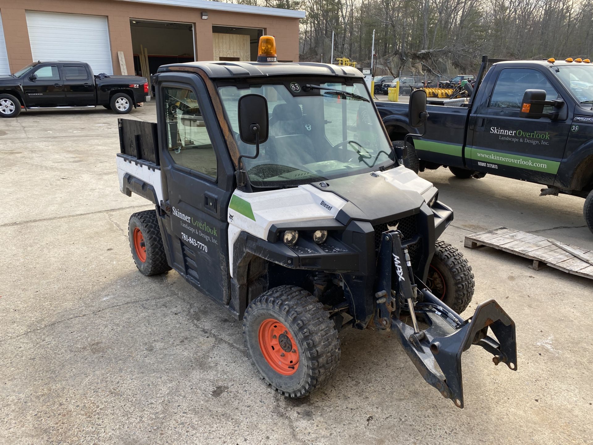 Bobcat 4x4 Utility Vehicle Diesel Enclosed Cab w/ 6' Plow #FMFB69 Dumping Bed, #3650 Hours: 1571 - Image 3 of 7