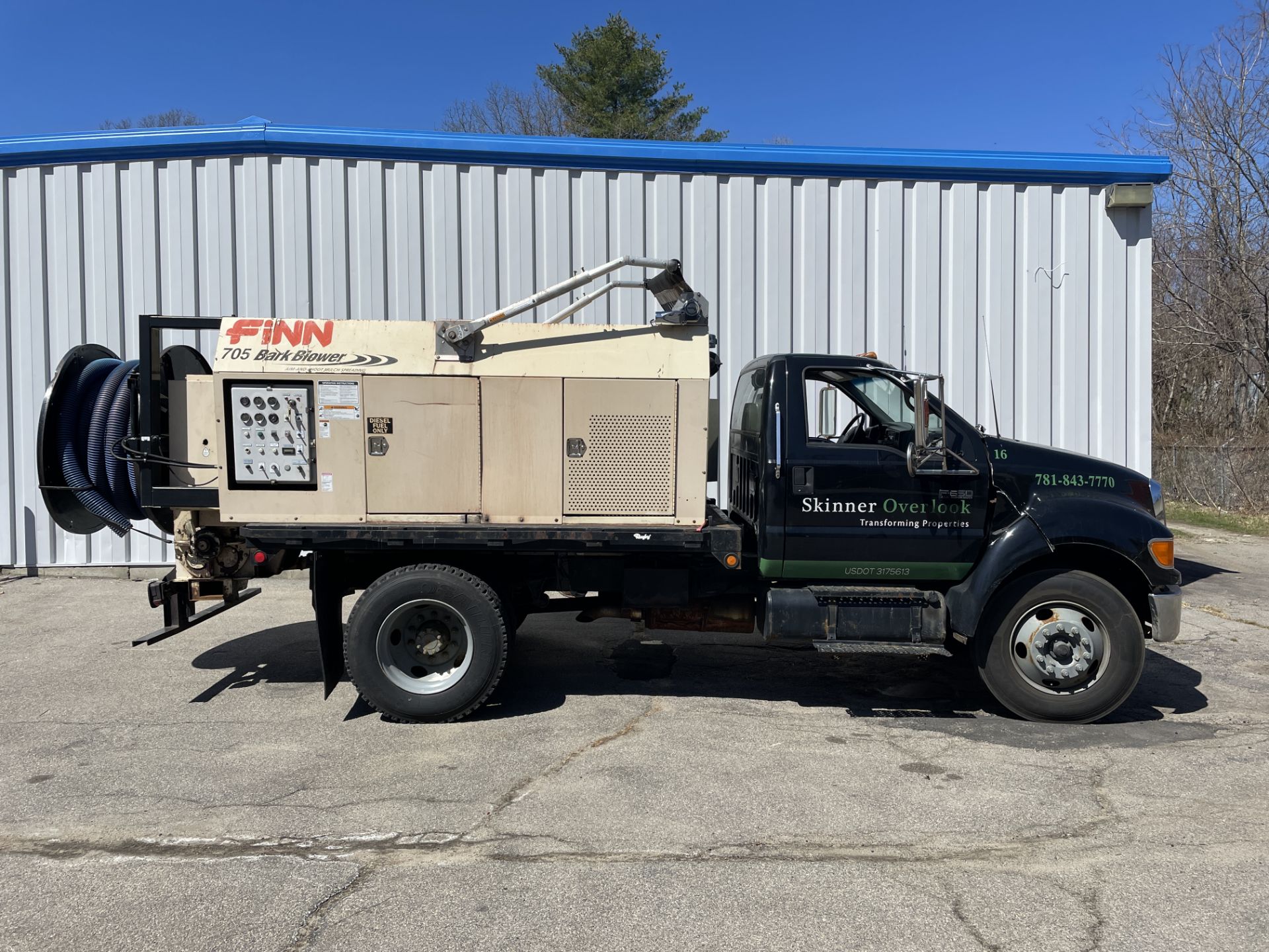 2006 Ford F-650 XLT Super Duty, 6 Wheel, Cat Inline 6 Cyl Diesel, Odom: 106,444, GVWR: 25,999, RUNS