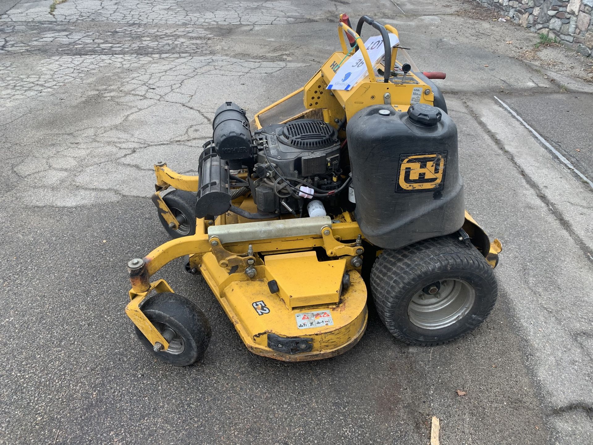 Hustler #935353 Commercial 52" Stander Mower w/ Catcher SN:16054050 Hours: 1910 - Image 2 of 6