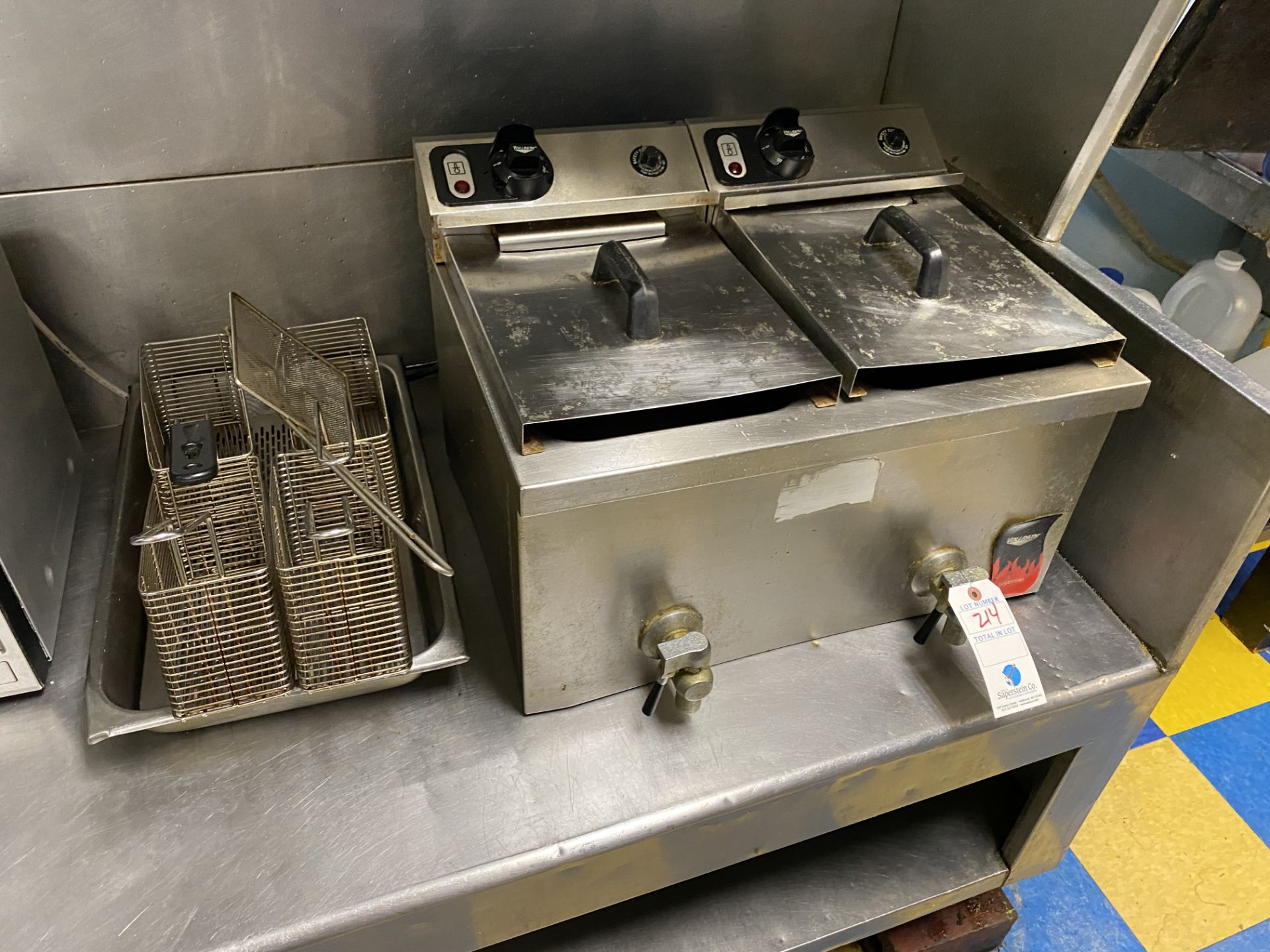 Vollrath Cayenne 2 Basket Counter Top Electric Fryer