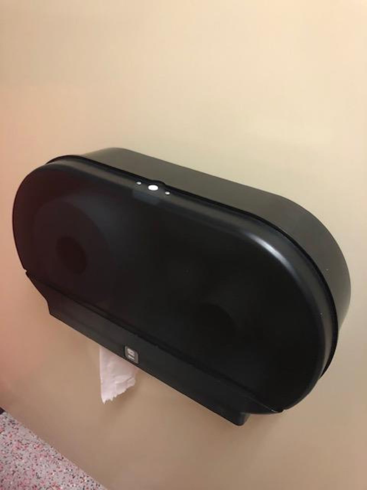 {LOT} 6 toilet paper dispensers, can you add 5 hand pump soap/sanitizer dispensers, and 3 sanitary - Image 3 of 3