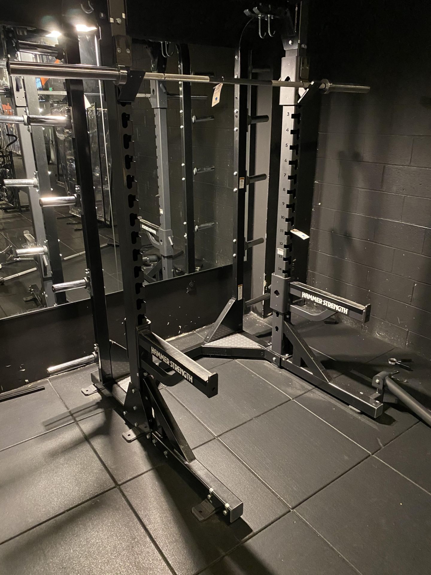 Hammer Strength Squat Rack #HDLSTOR-SA w/#HDLHRL 16 Setting w/Bar, Weight Rack, Pull Up Bars