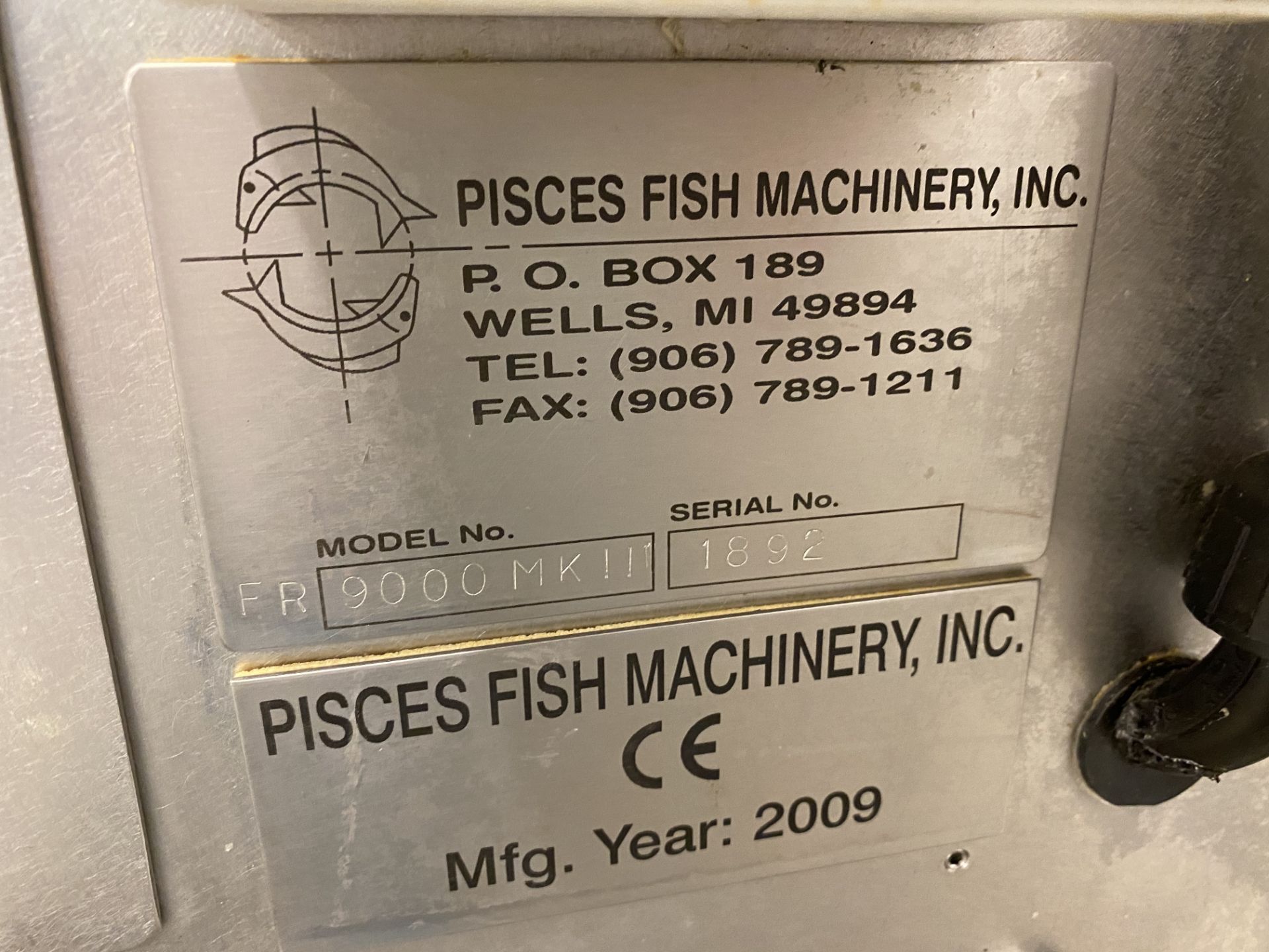Pisces #FR9000 MKII Salmon Splitter MFG 2009 Dual 9"+11" Blades w/ Touch Panel Control SN# 1892 - Image 7 of 10