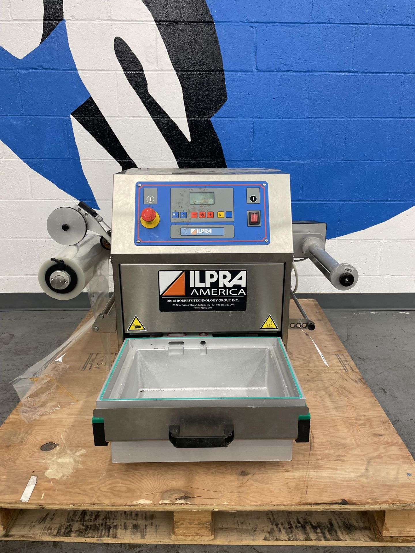 2019 ILPRA America # Energy P6 SN: EP10887 Tray Sealer 230V