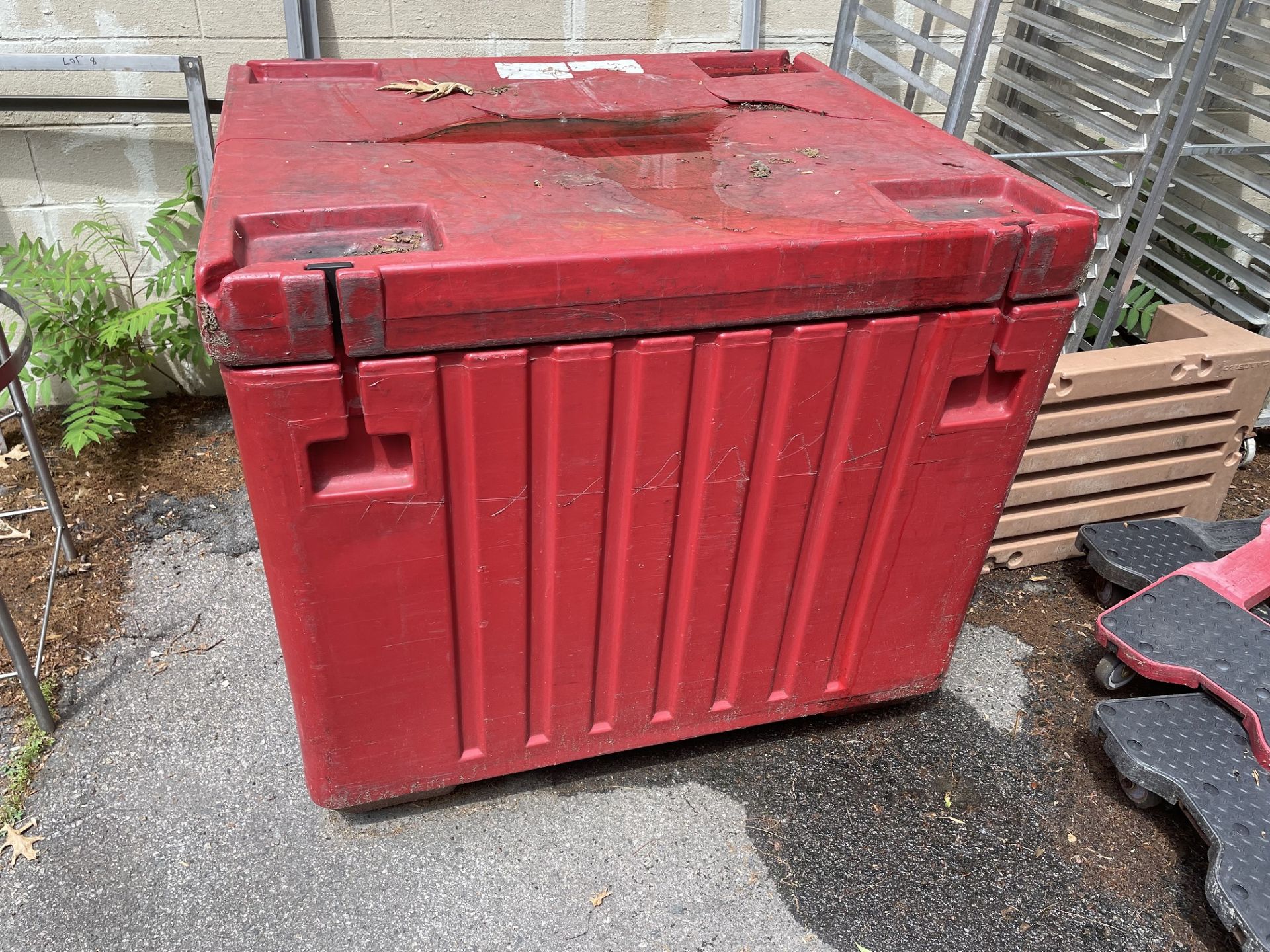 Polar Bonar 48"x 42" x 42" Insulated Crate