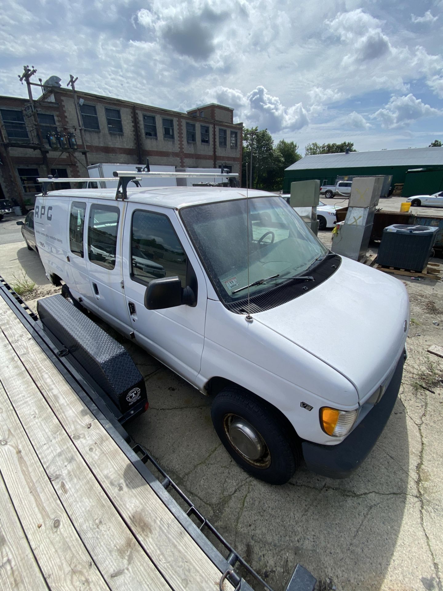 2000 Ford E-250 Van V8 Triton, Gas, Odom: 205,371, VIN#: 1FTNE24L5YHB18484