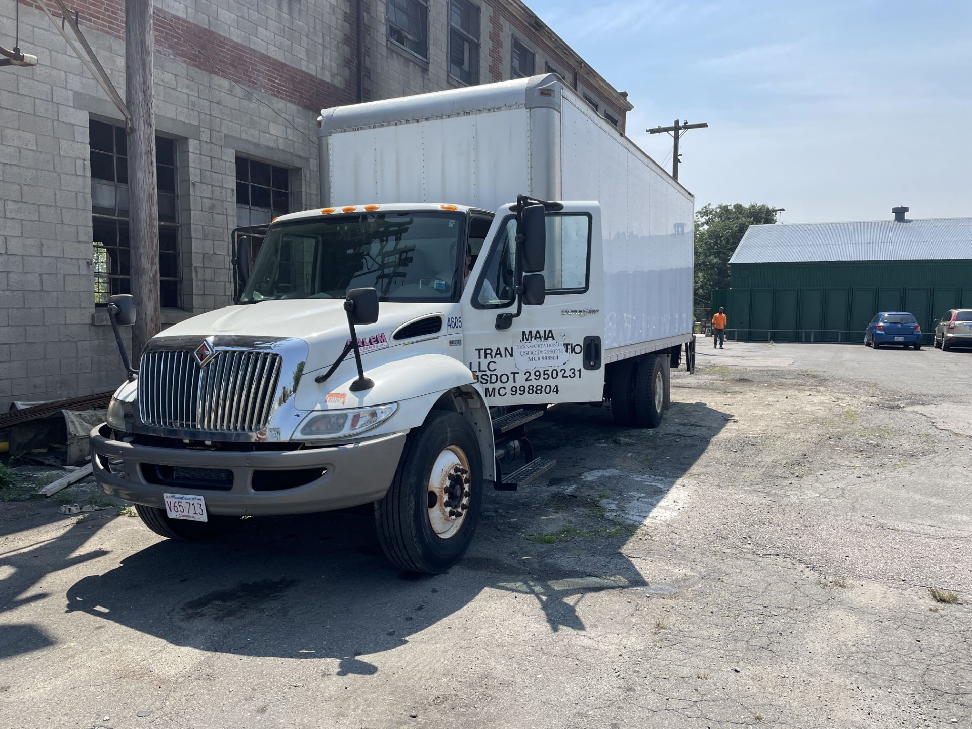 2013 International #430 Box Truck, Automatic, Dual Turbo Diesel, 6.4L, 6-Wheel 24' Morgan Box w/