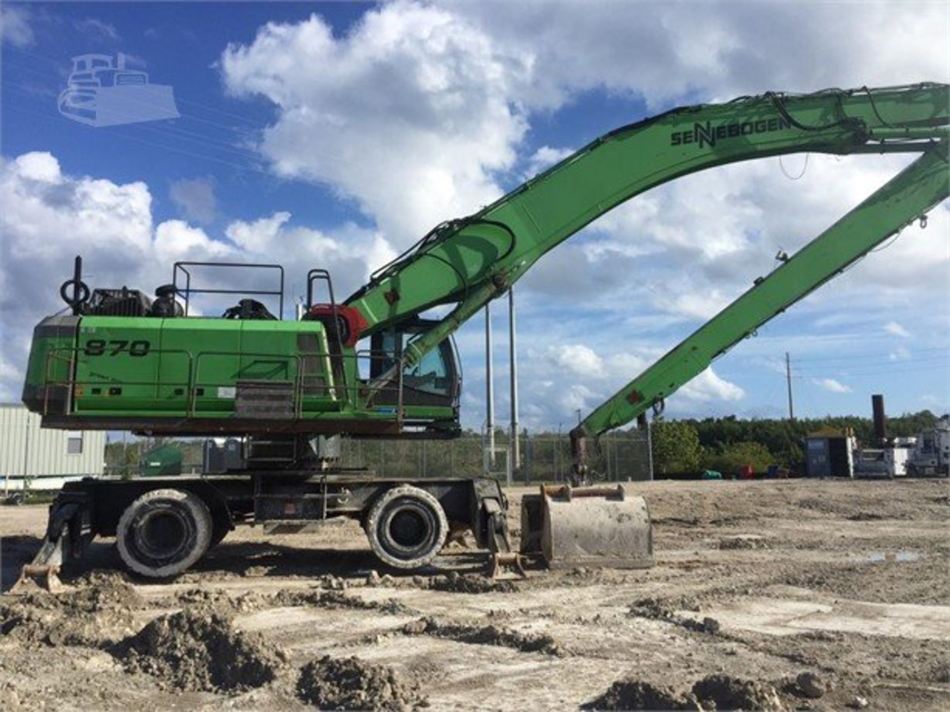 Sennebogen 870 C "M" Material Handler, Deutz Diesel Motor, 300kw, 4-Point Outriggers w/Individual