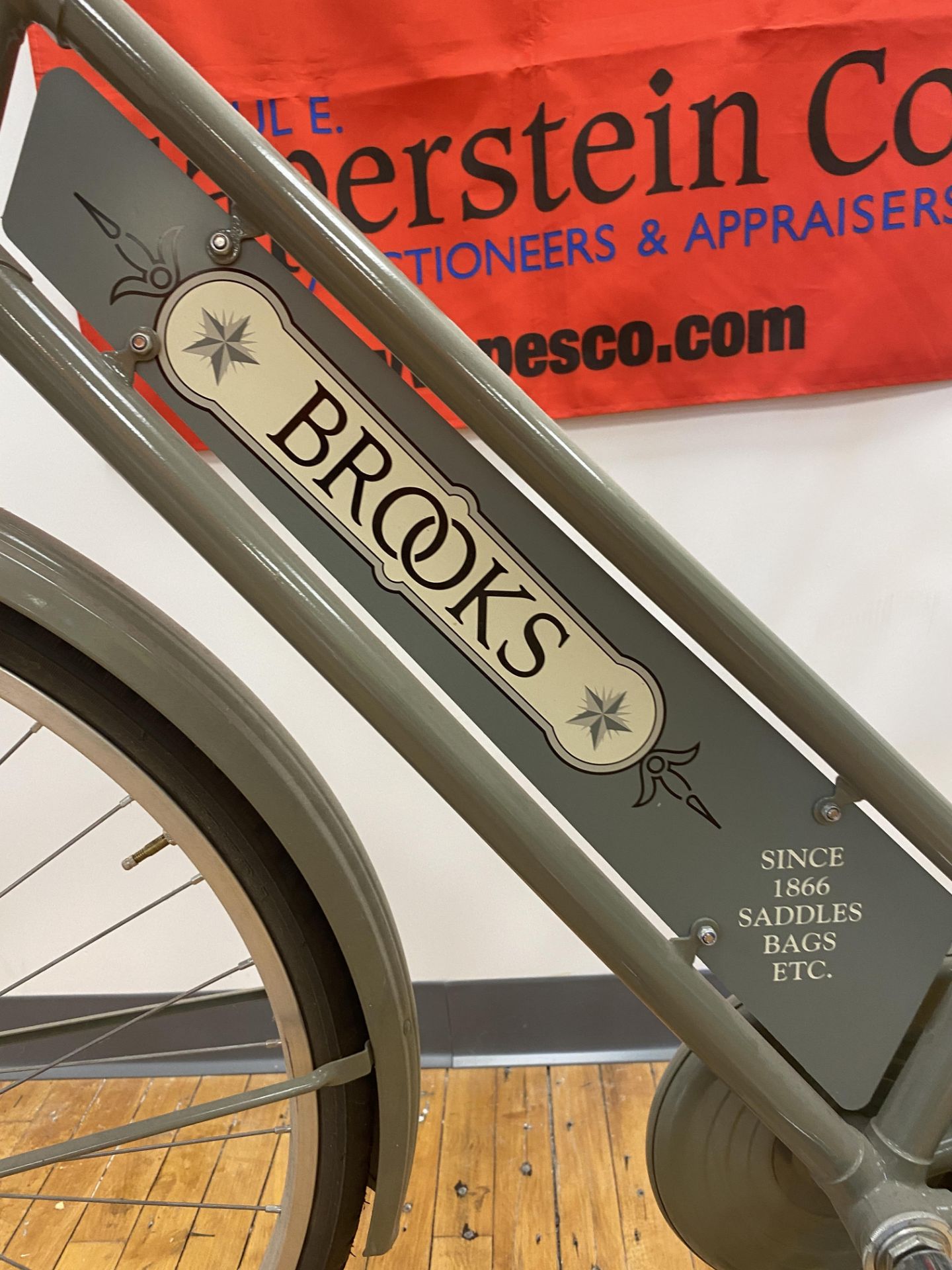 Brooks Limited Edition Display bike (No Brakes) - Image 2 of 3