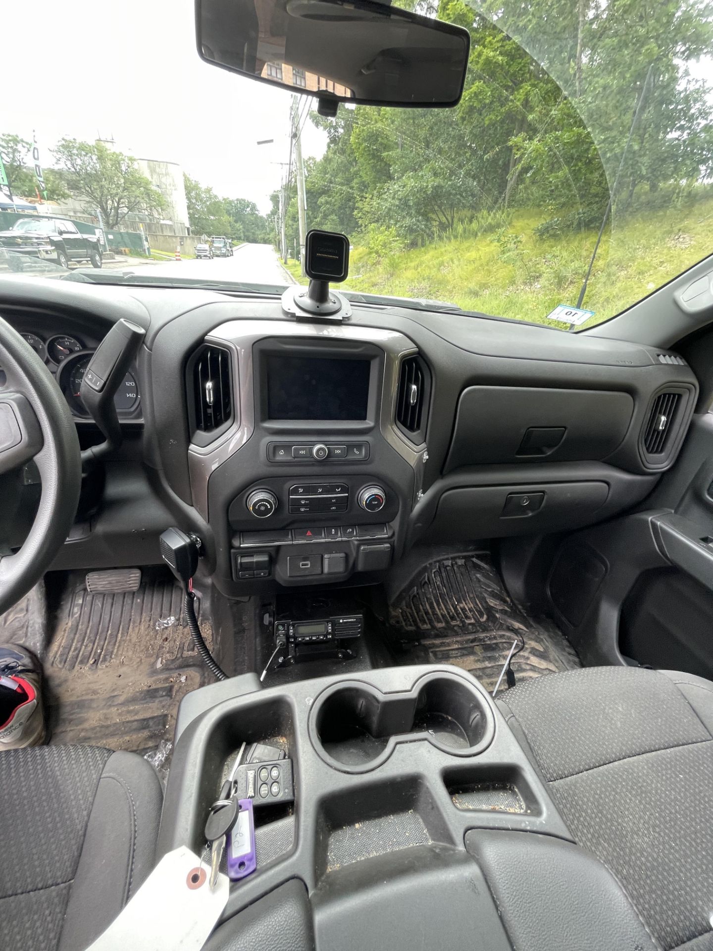 2020 Chevrolet Silverado 4 Door CrewCab Utility Body Truck, 4x4, 8 Cyl Gas, 6.6L Engine, Odom:16,099 - Image 8 of 14