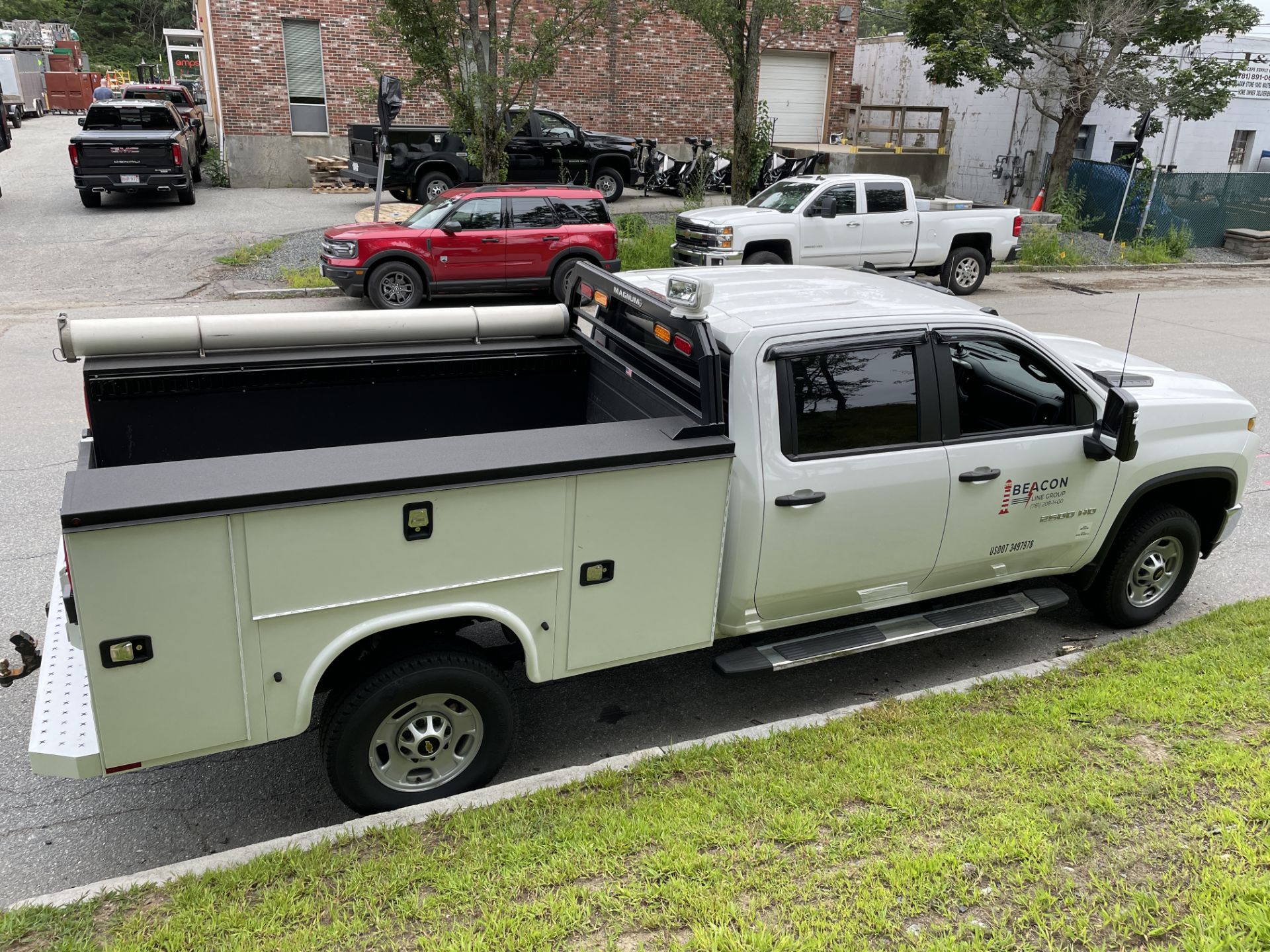 2020 Chevrolet Silverado 4 Door CrewCab Utility Body Truck, 4x4, 8 Cyl Gas, 6.6L Engine, Odom:16,099 - Image 4 of 14