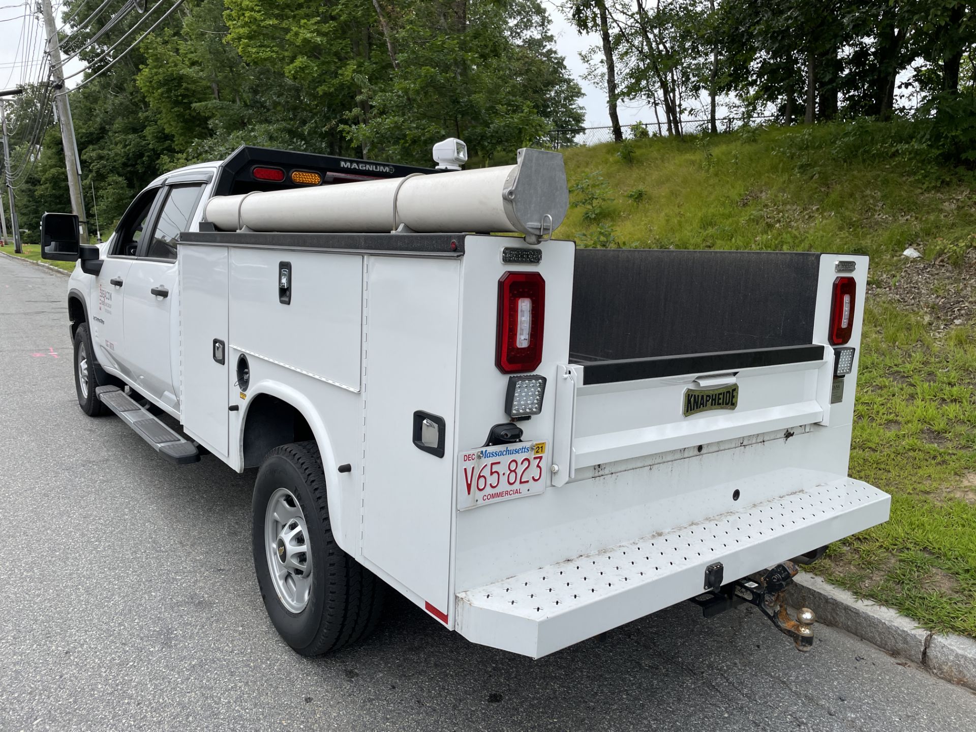 2020 Chevrolet Silverado 4 Door CrewCab Utility Body Truck, 4x4, 8 Cyl Gas, 6.6L Engine, Odom:16,099 - Image 3 of 14