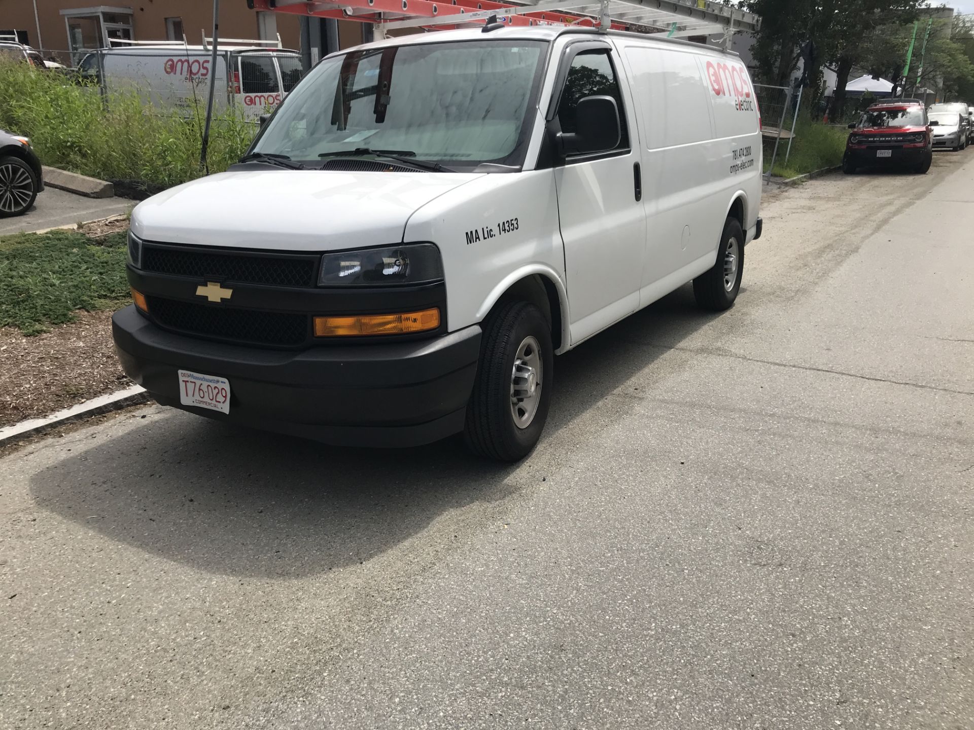 2018 Chevrolet Express Cargo Van, V6 Gas, Odom: 65,000, Vin#: 1GCWGAFP2J1206254 - Image 3 of 4