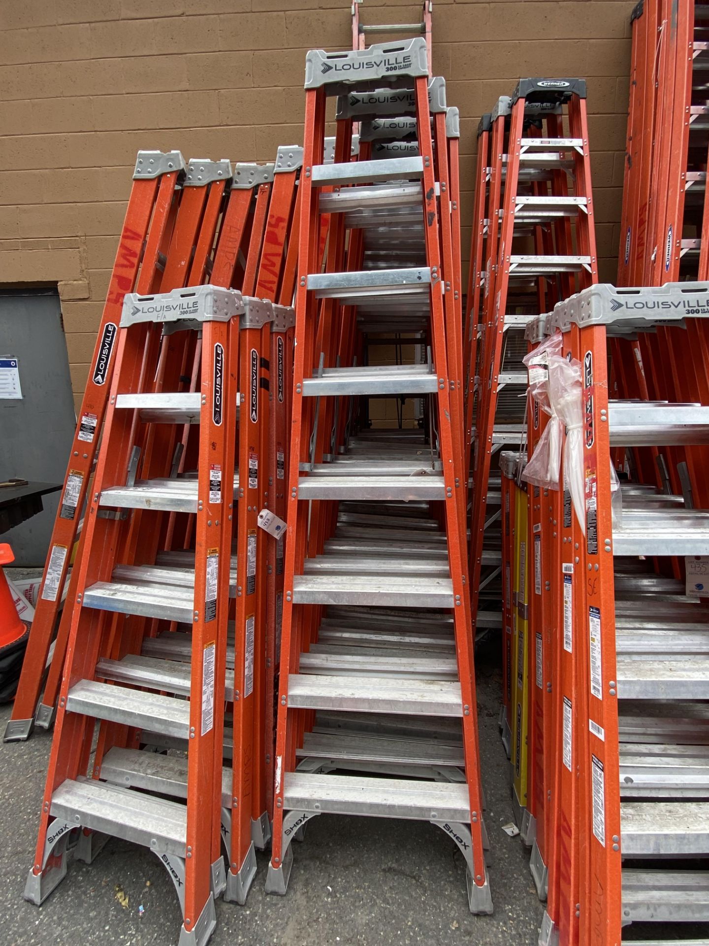 (2) 6' Louisville Fiberglass Step Ladders. 300lb Capacity. Type 1A