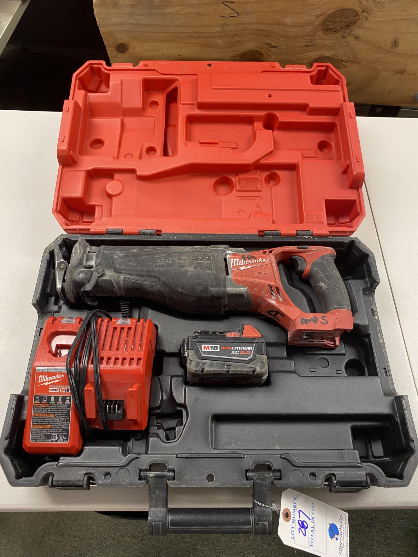 Milwaukee M18 Reciprocating Saw w/ Battery, Charger and Case #2720-20