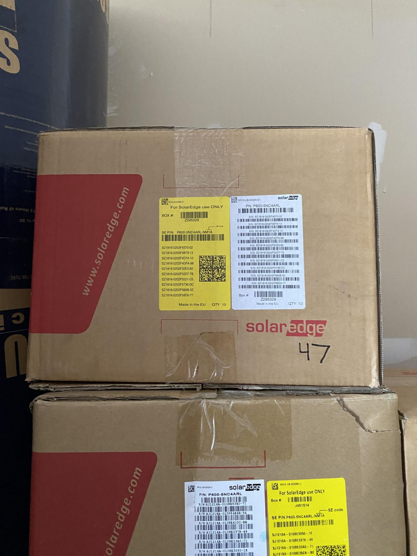 Box of 10 Solar Edge #P600-5NC4ARL Power Optimizers (NEW IN BOX - SEE PICS FOR ALL SERIAL