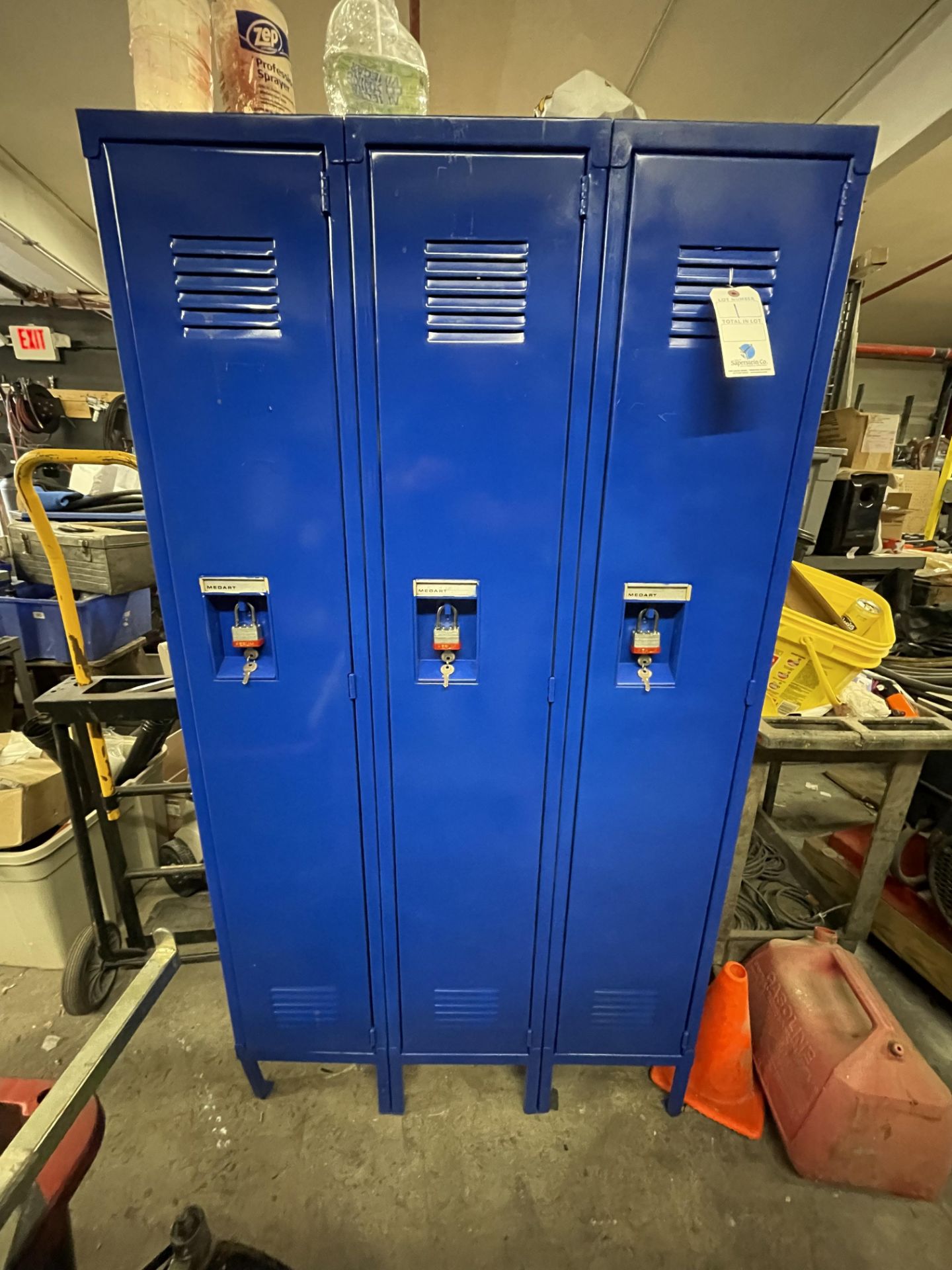 {LOT} Set of 3 Lockers w/ locks and keys - Image 3 of 3