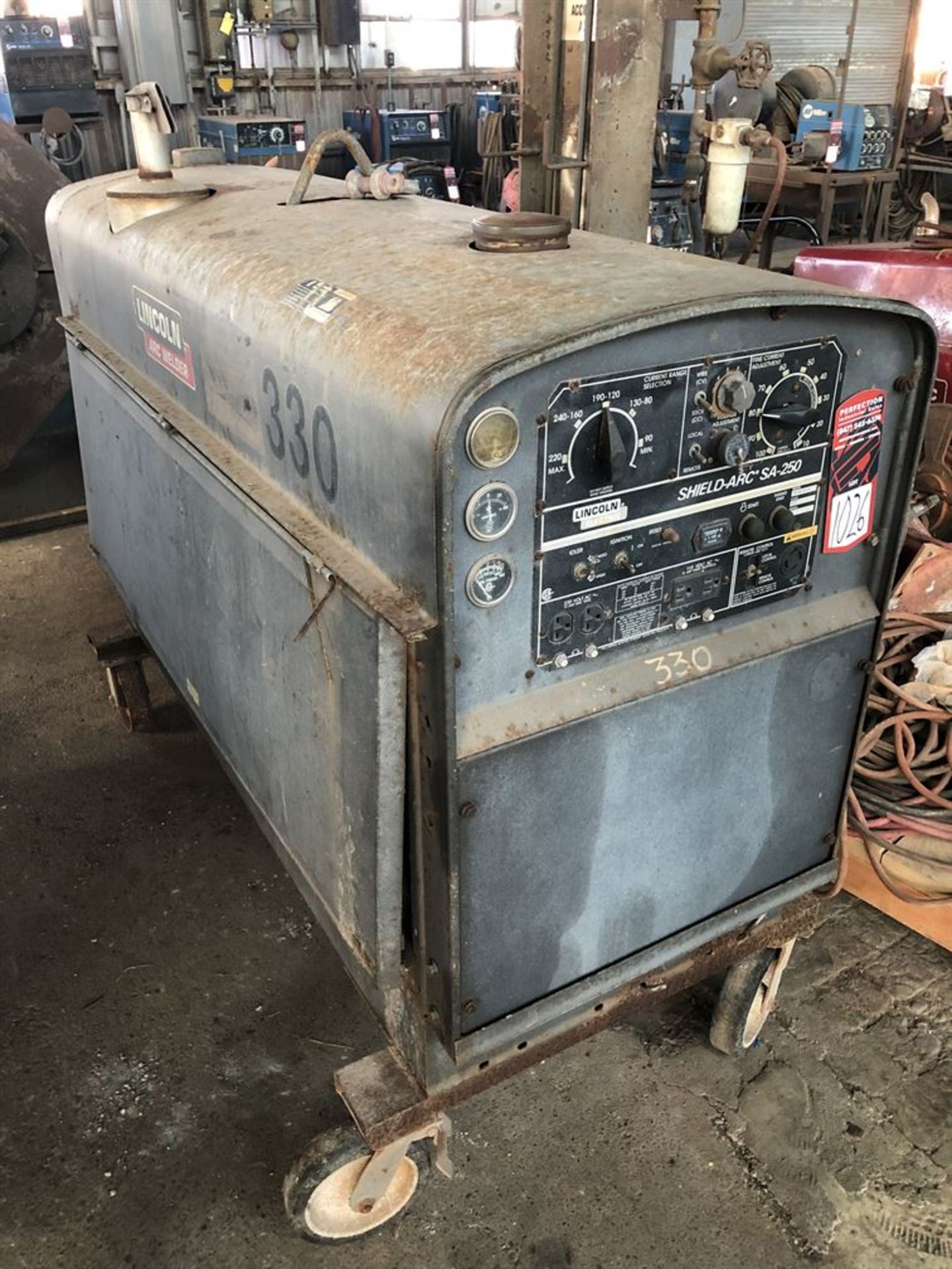 Lincoln Shield-ARC SA-250 Arc Welding Power Source Generator, s/n U1980808478 (Location: Learning