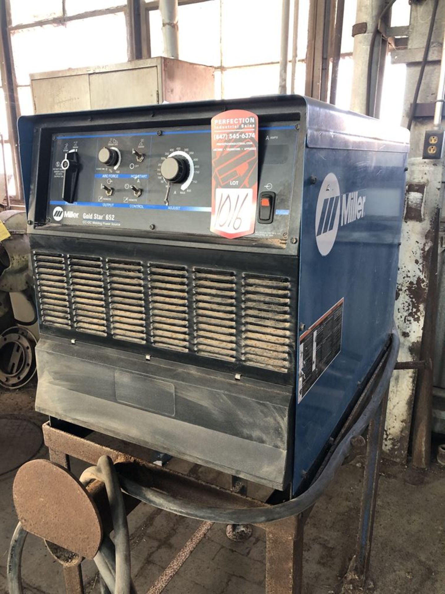 Miller Gold Star 652 CC.DC Arc Welding Power Source, s/n ME240205C (Location: Learning Center)