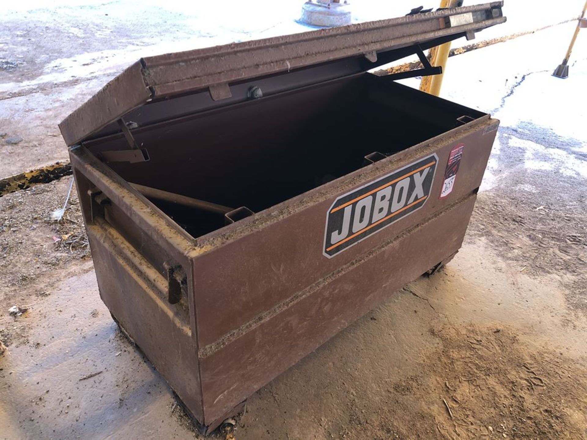 JOBOX Heavy Duty Tool Box (Location: R-45 Area 3 Maintenance)