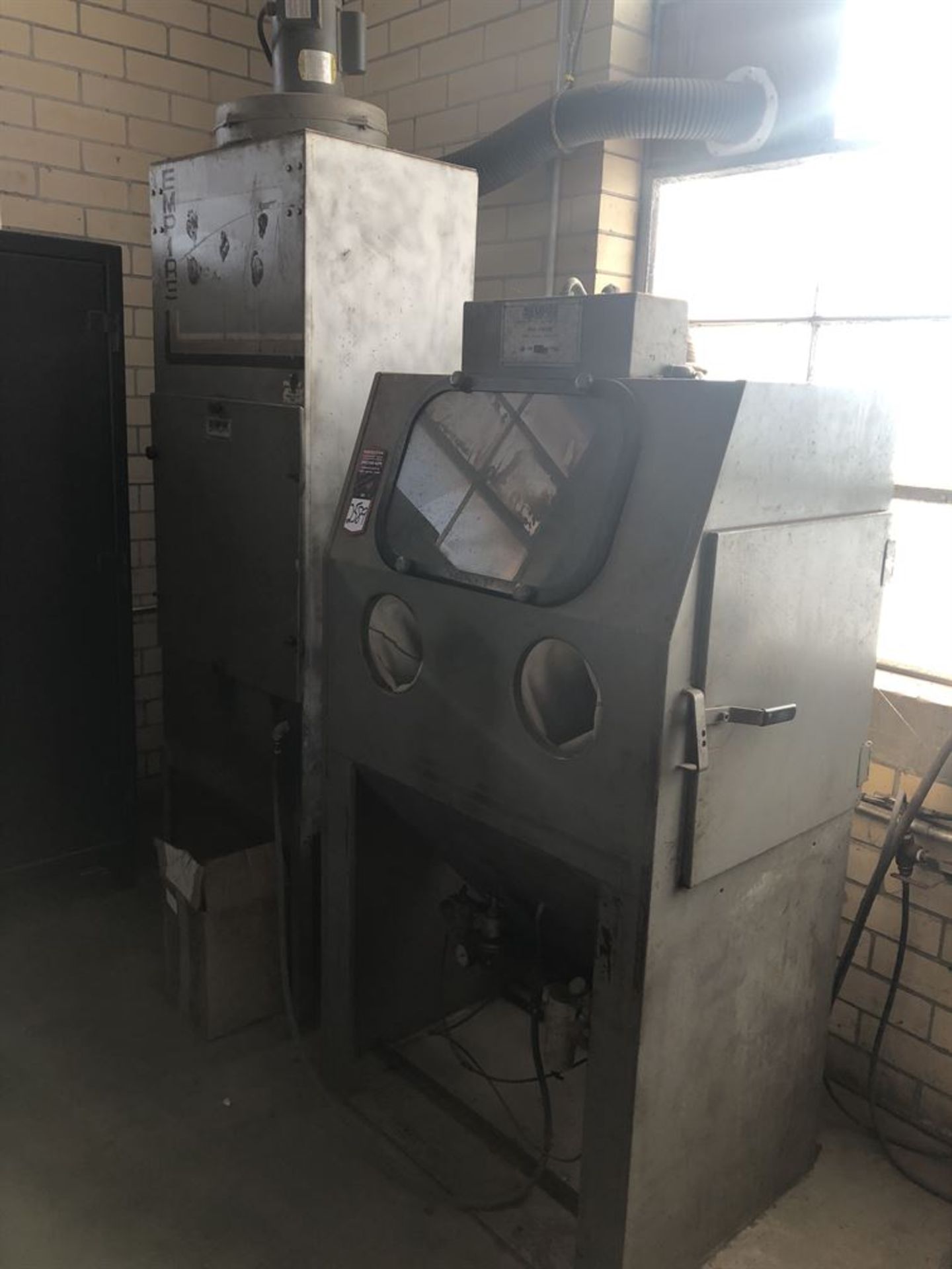 EMPIRE PF-2636 Abrasive Blast Cabinet, w/ Dust Collector, s/n 1710 (Location: WoodShop/Hoists)