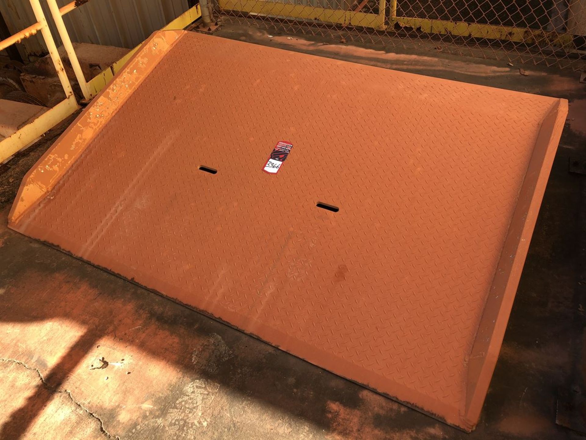 5x7' Aluminum Portable Dock Plate (Location: Chemical Warehouse)