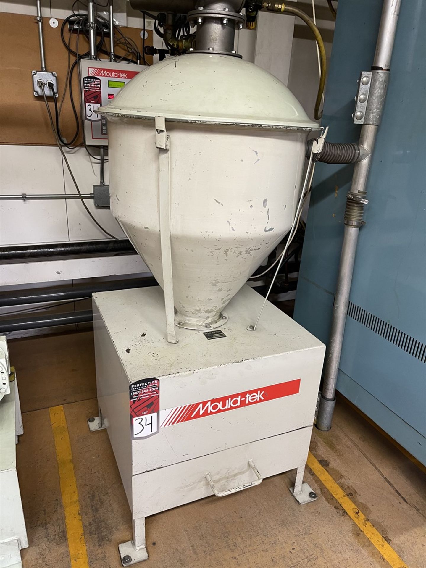 MOULD-TEK 320PS Vacuum Delivery System, s/n 14037, w/ Convey Pacer III Series S Control - Image 2 of 6