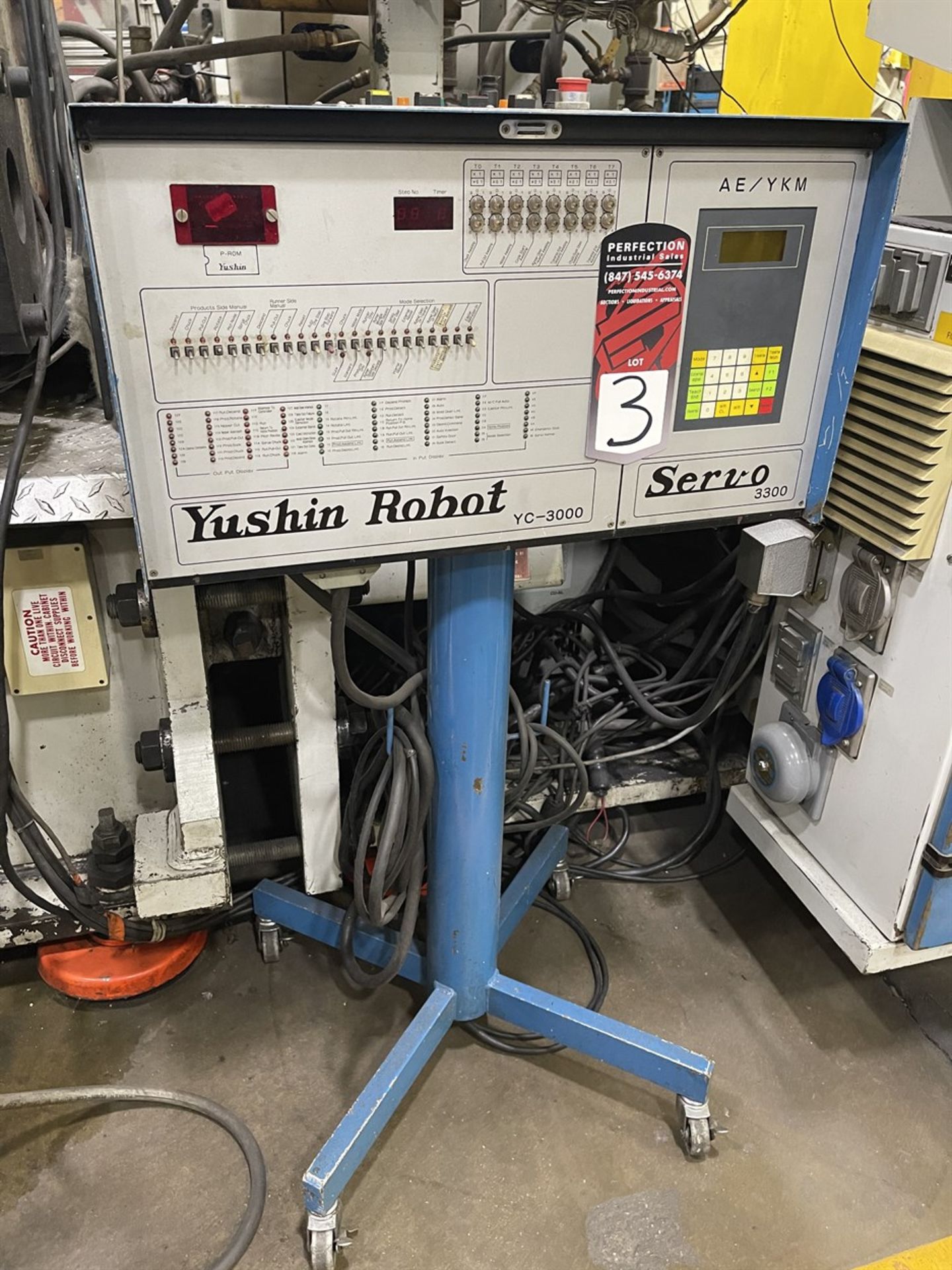 YUSHIN AE550S Robot, s/n AE9100551, w/ Yushin YC-300 Serco 3300 Control - Image 5 of 7