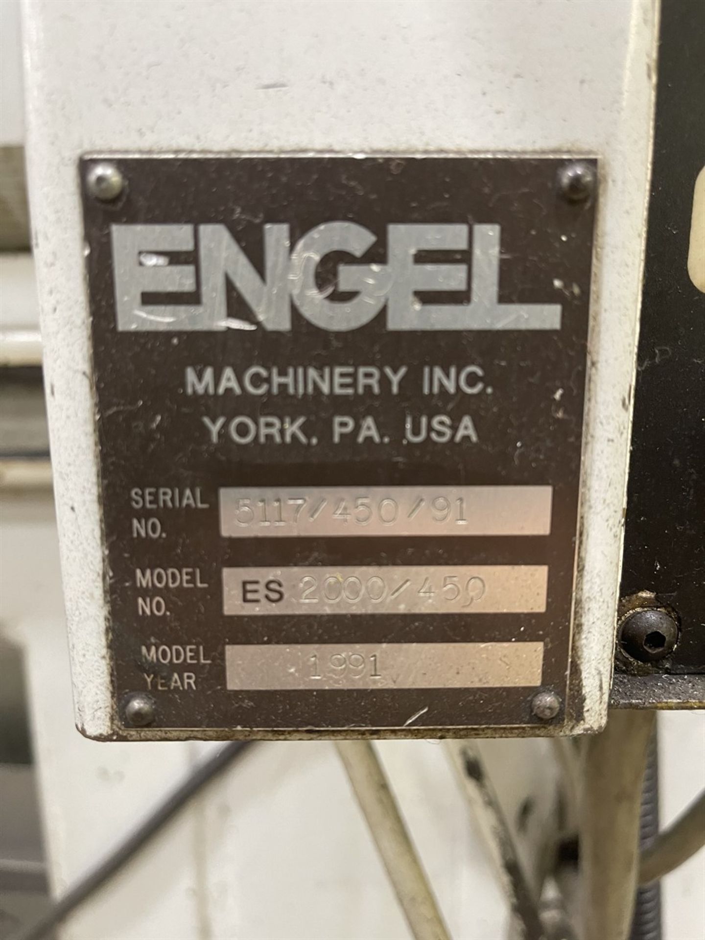 450 Ton ENGEL ES 2000-450 Hydraulic Injection Molder, s/n 5117/450/91, w/ CC90-A02 Control, 38.7 oz. - Image 9 of 11