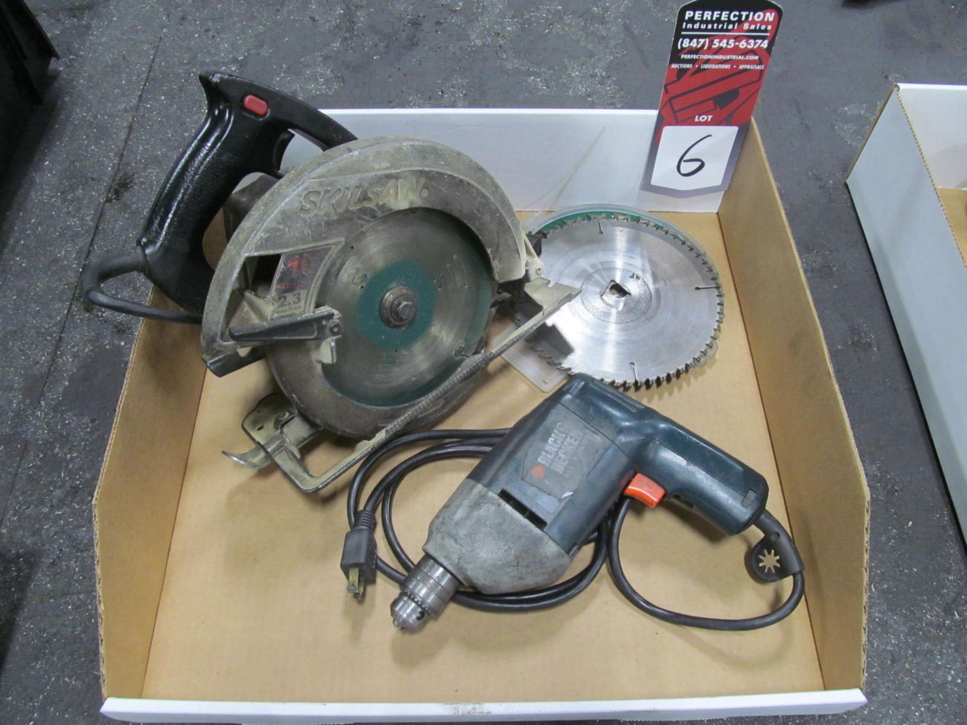 7 1/4" Skil Circular Saw w/ 3/8" Black & Decker Drill