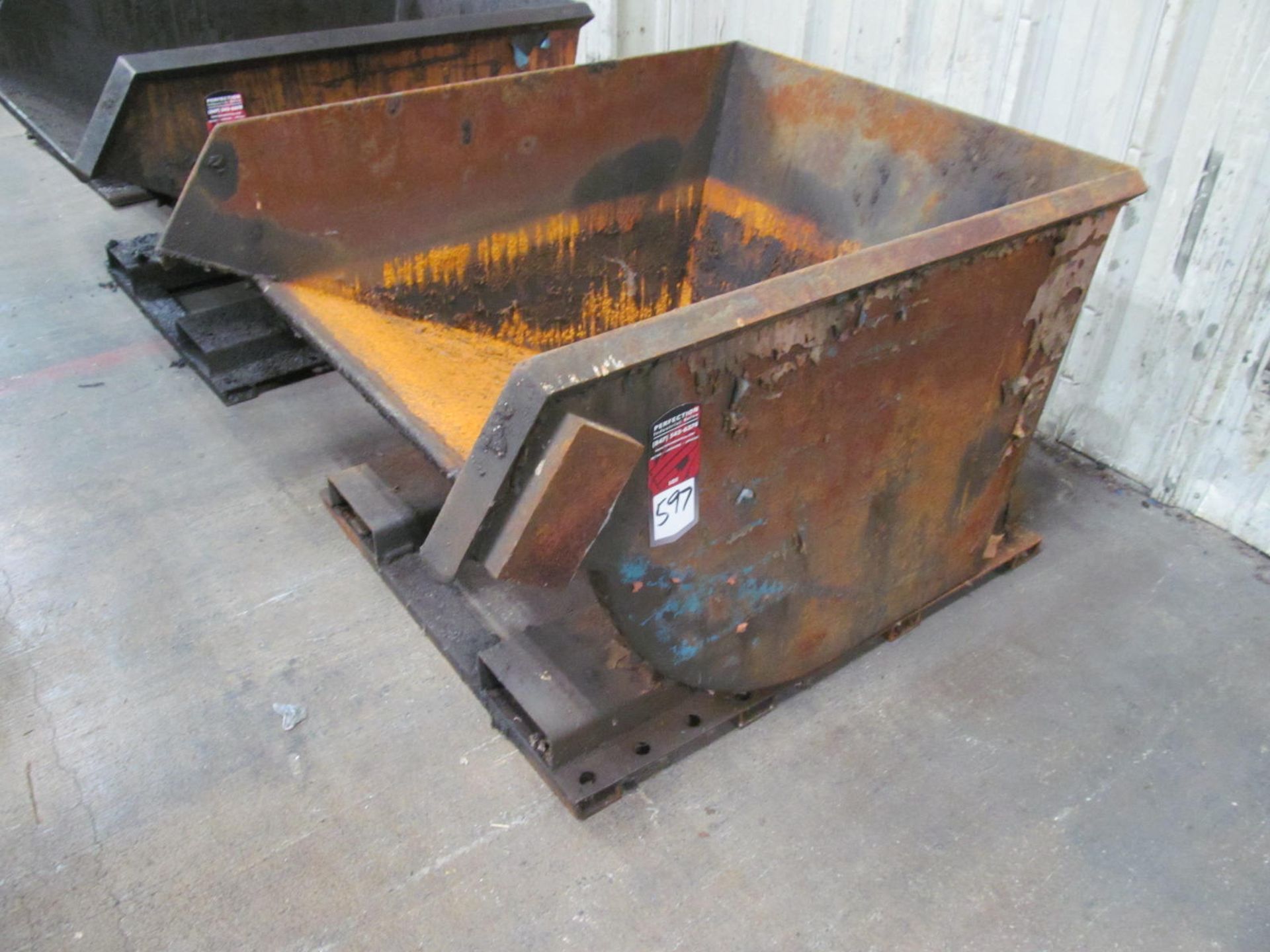 1/2-Yard Self Dumping Hopper