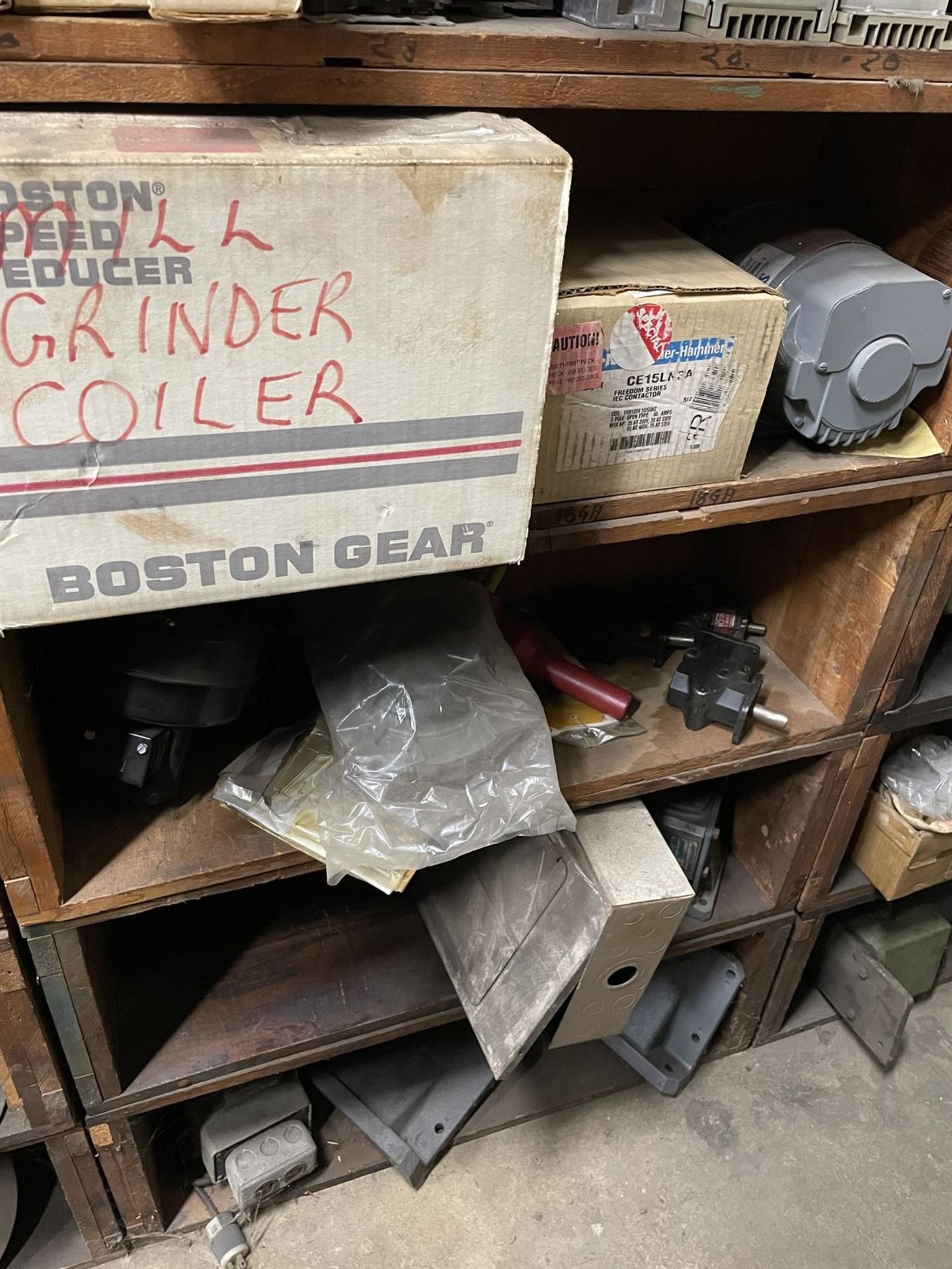 Lot of (4) Shelving Units w/ Assorted dust collector, splitter and miller parts - Image 19 of 30