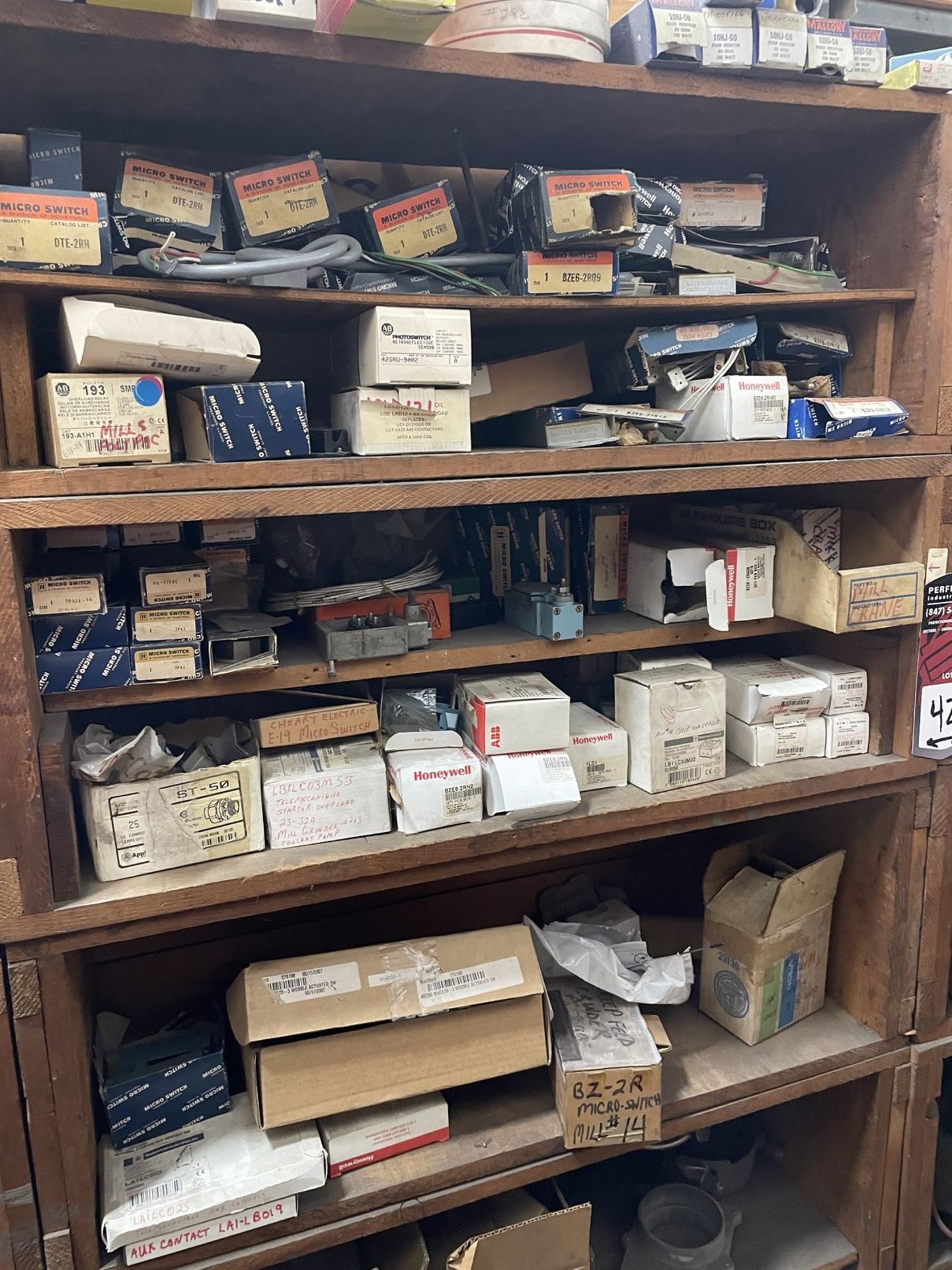 Lot of (4) Shelving Units w/ Assorted dust collector, splitter and miller parts - Image 25 of 30