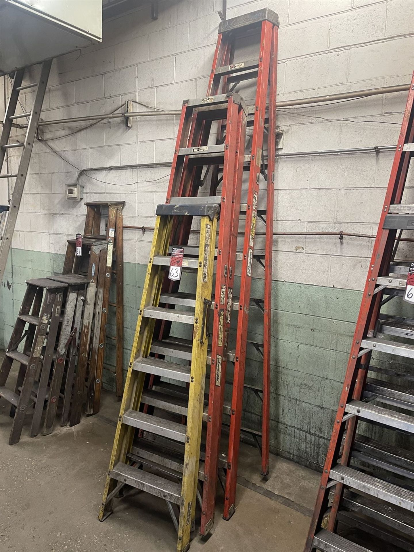 Lot Comprising Louisville 6'/8'/10' Fiberglass Step Ladders