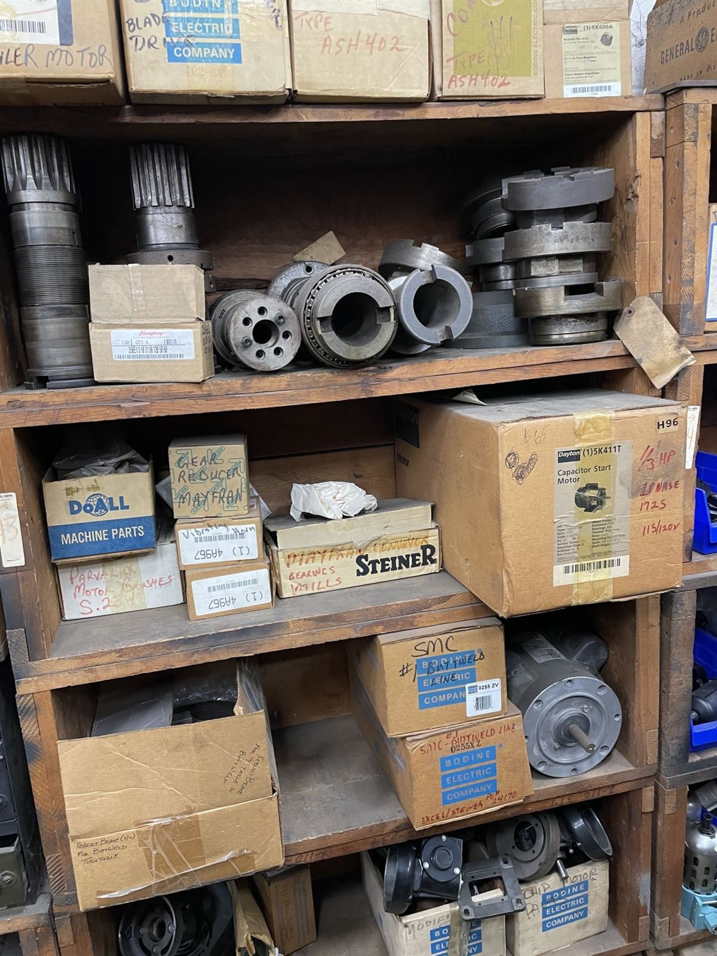 Lot of (4) Shelving Units w/ Assorted dust collector, splitter and miller parts - Image 7 of 30