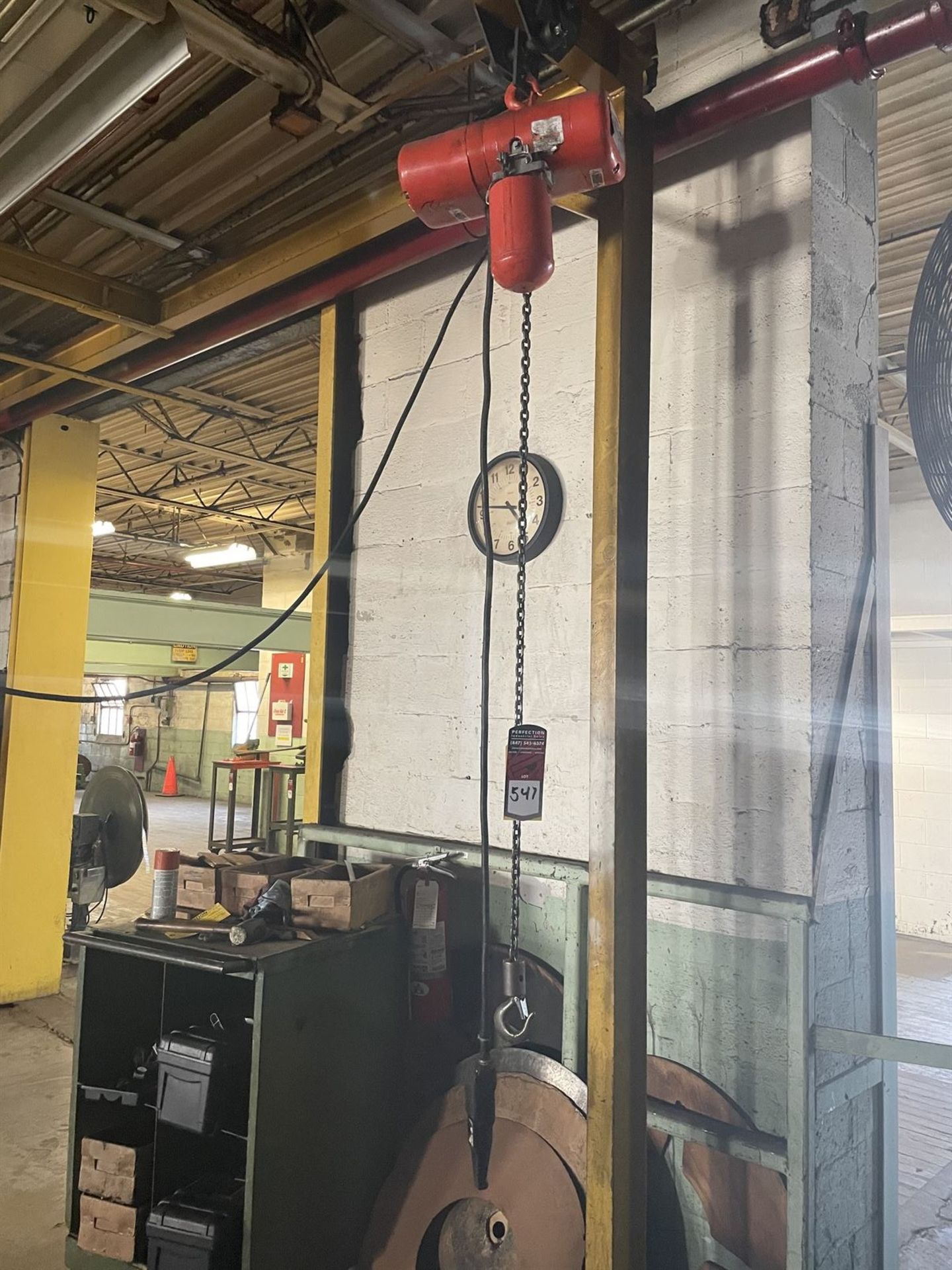 1/2 Ton CM Lodestar Electric Hoist w/ Pendant Control