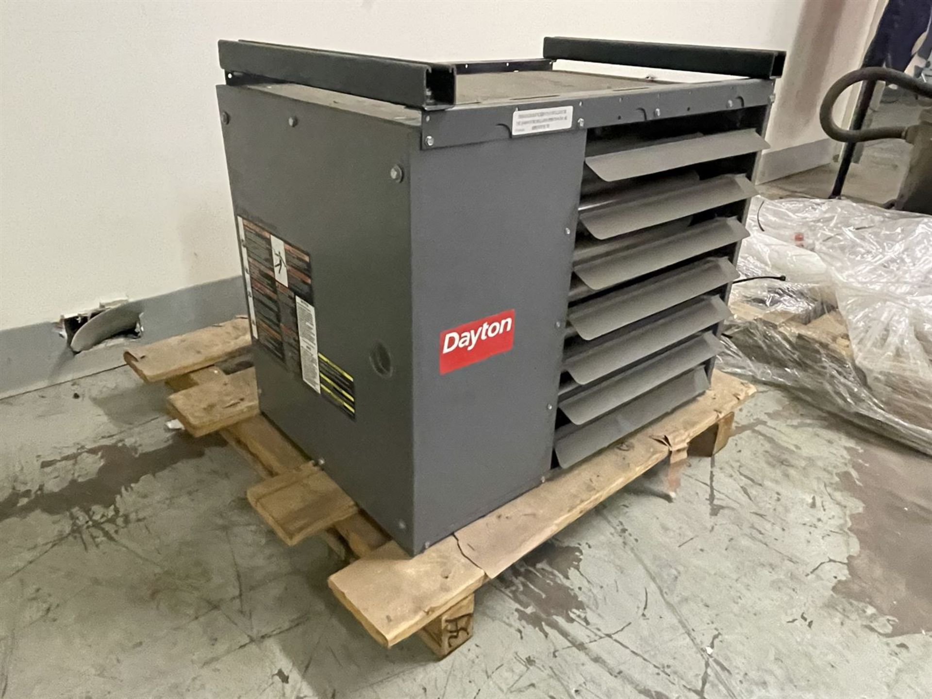 Dayton Commerical Heater, (Item located at 2375 Touhy Ave, Elk Grove Village, IL 600047) - Image 2 of 3