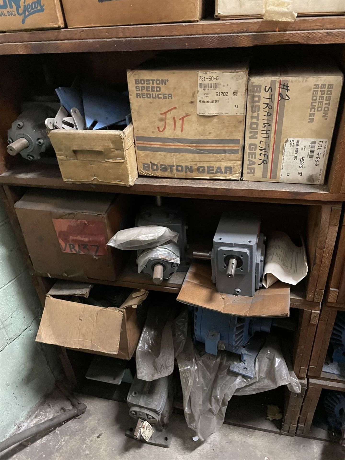 Lot of (4) Shelving Units w/ Assorted dust collector, splitter and miller parts - Image 22 of 30