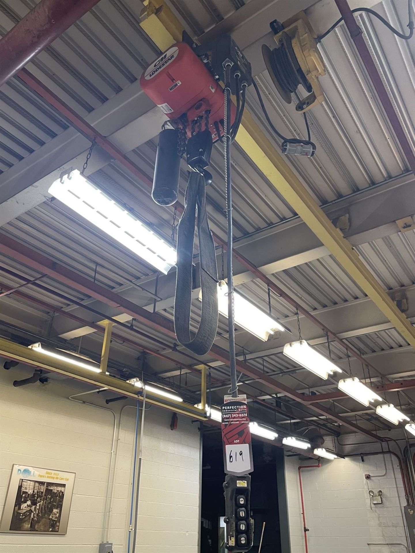 3 Ton CM Lodestar Electric Hoist w/ Pendant Control