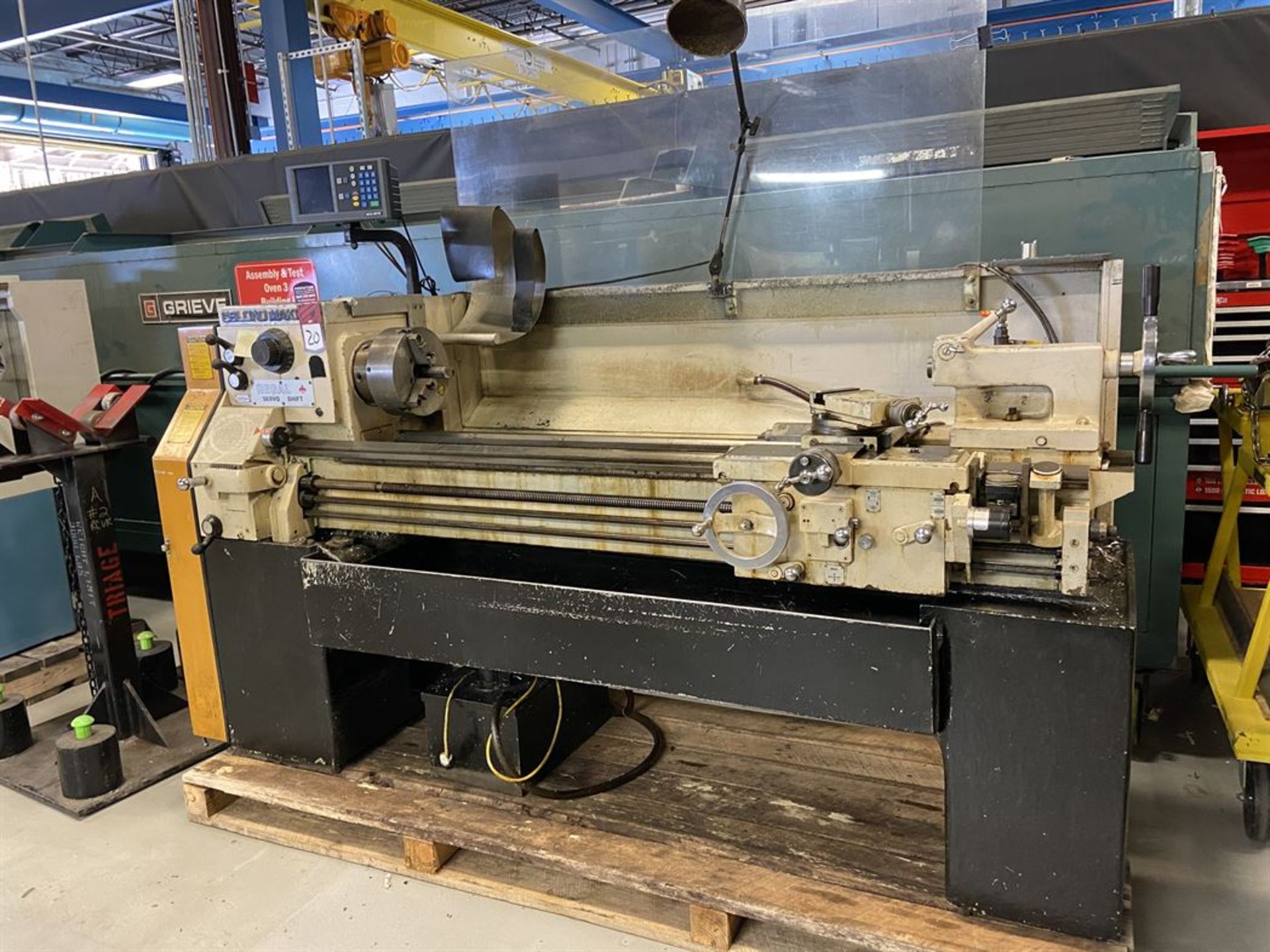 LeBlond Makino Regal Servo Shift Lathe, 16/9 x 60, in/MM, 10" 3-Jaw, Taper, DRO, Aloris, Coolant, - Image 2 of 9