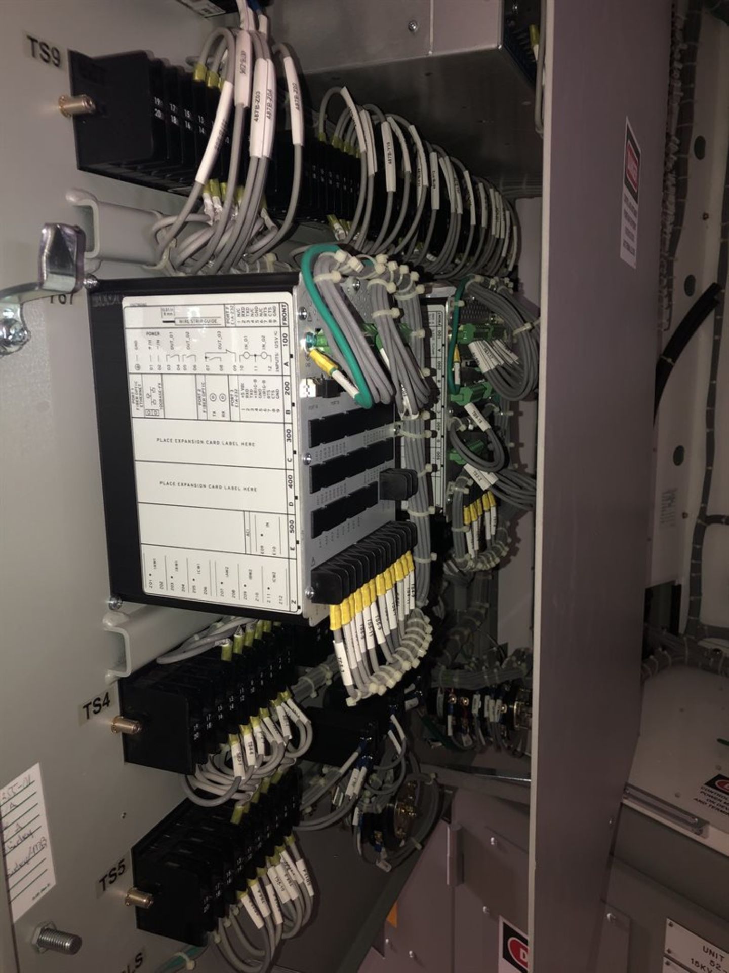 POWELL PowlVac-AR Arc Resistant MV Metal-Clad High Voltage (Motor Control Center) Switchgear, - Bild 5 aus 8