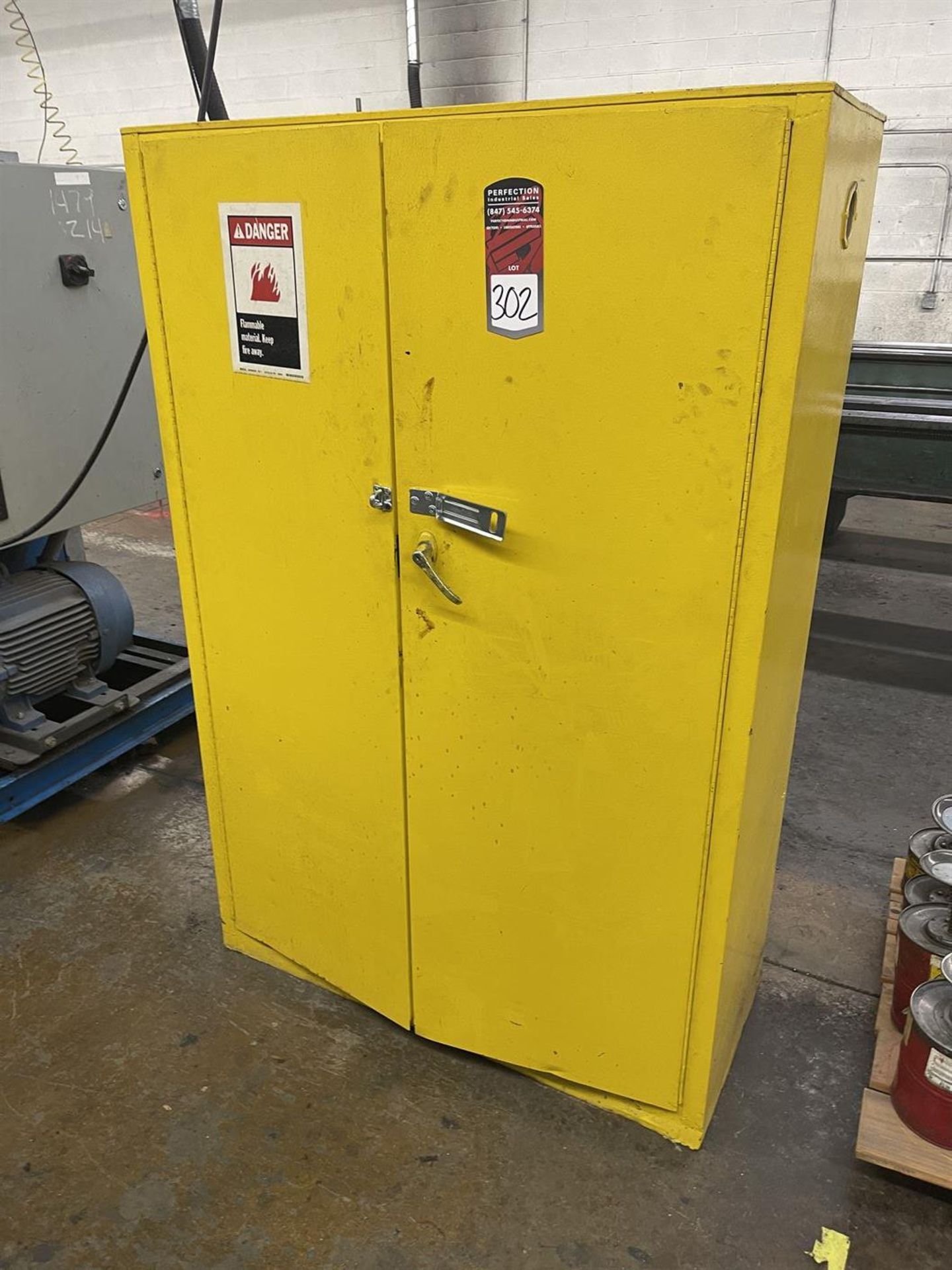 Unknown Make 45 Gal Flammable Liquids Cabinet