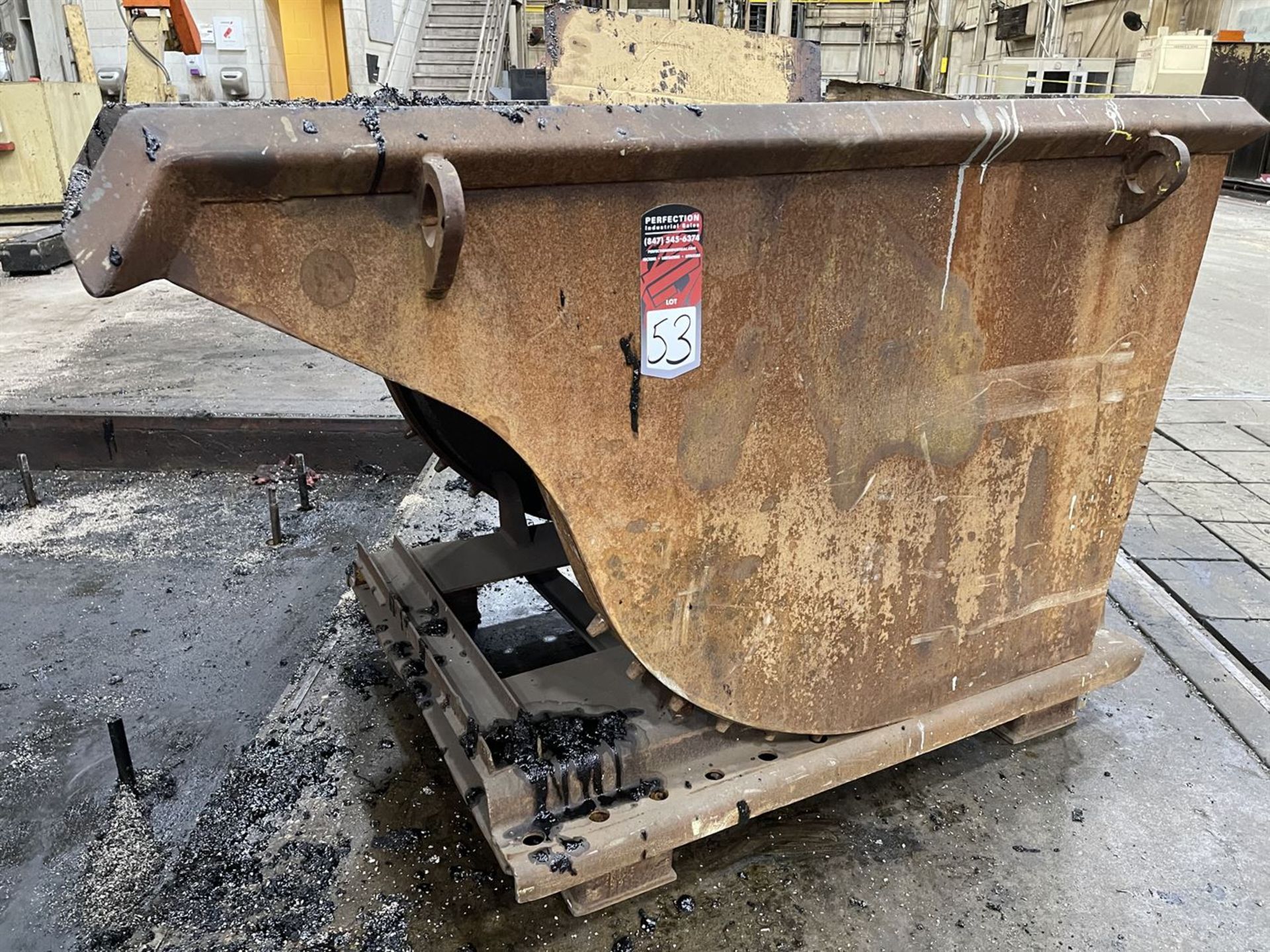 Approx. 1 Cu. Yd Self Dumping Hopper