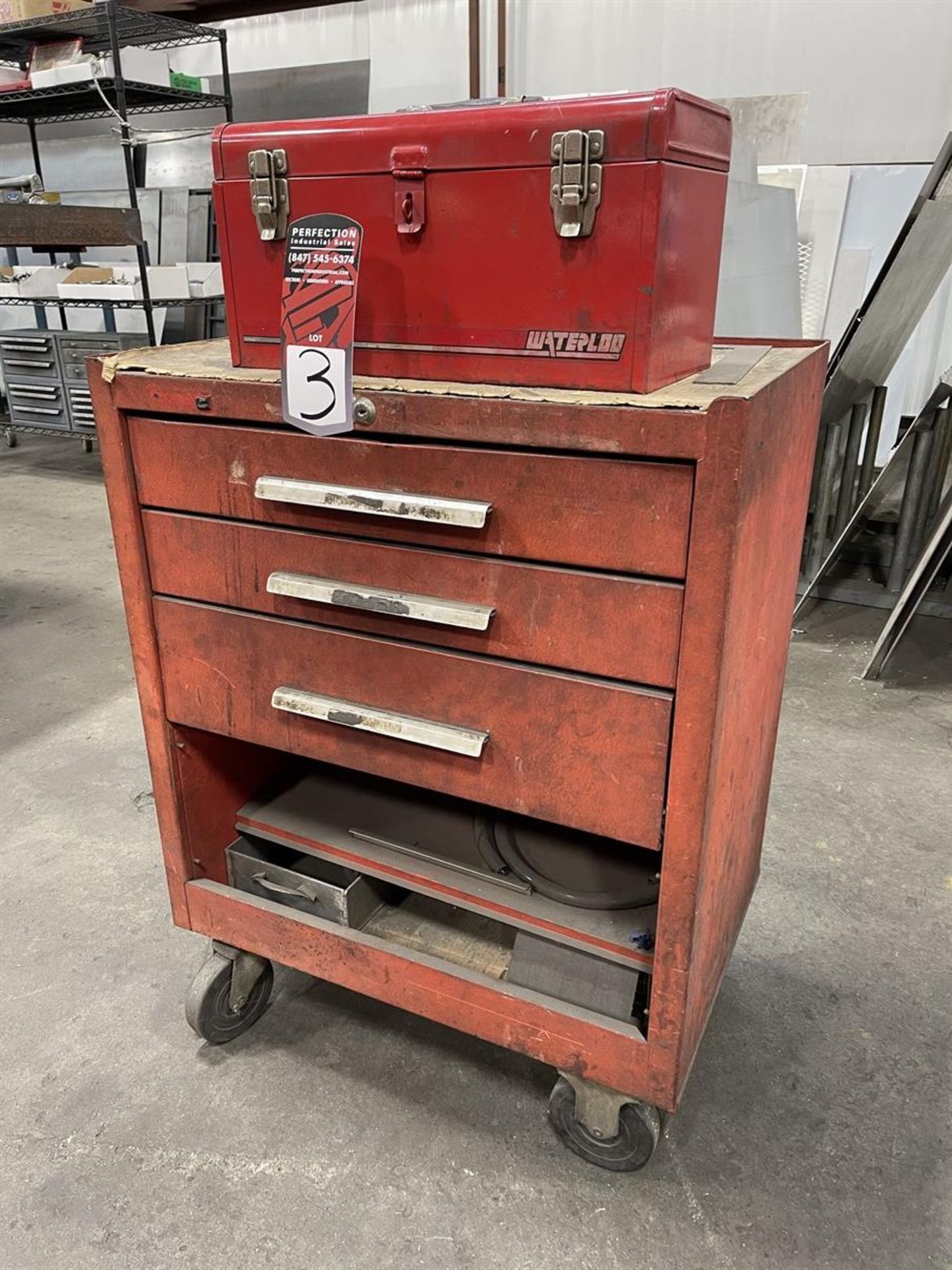 Rolling Tool Chest w/ Waterloo Tool Box