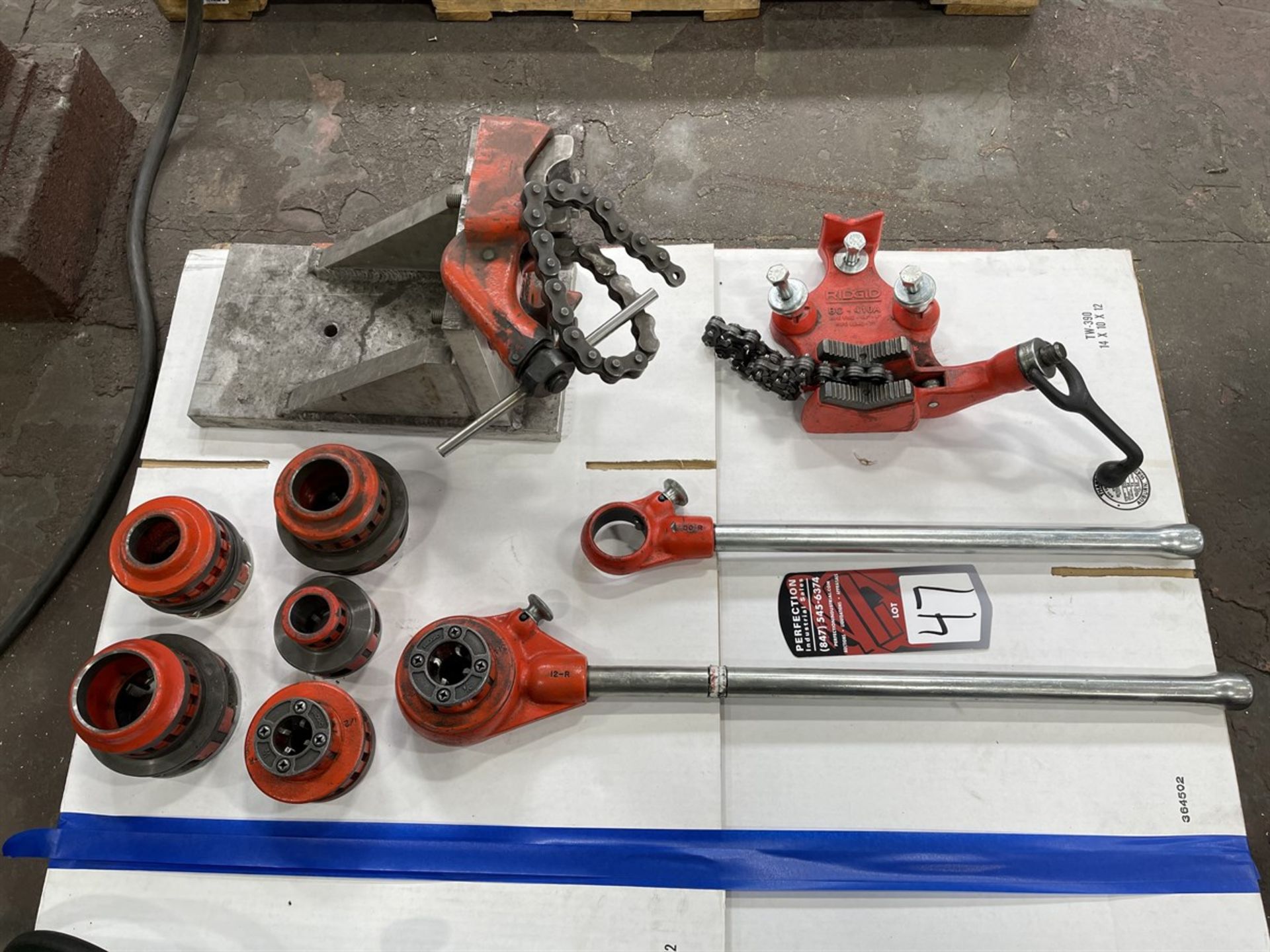 Lot of Assorted RIDGID Pipe Dies and Pipe Vises - Image 2 of 2