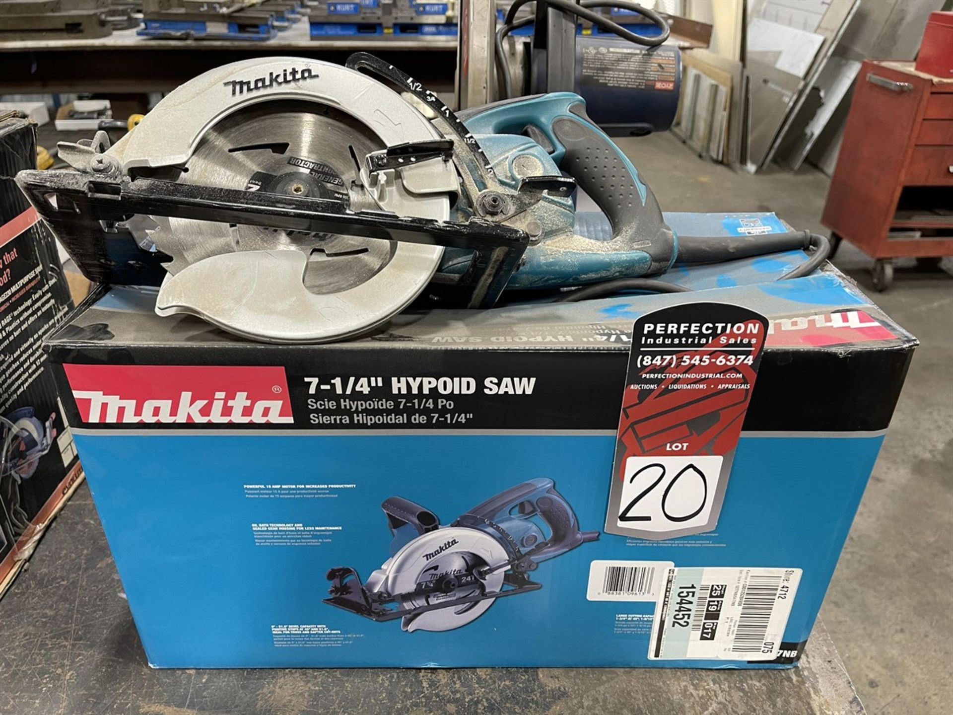 MAKITA 7-1/4" Hypoid Saw