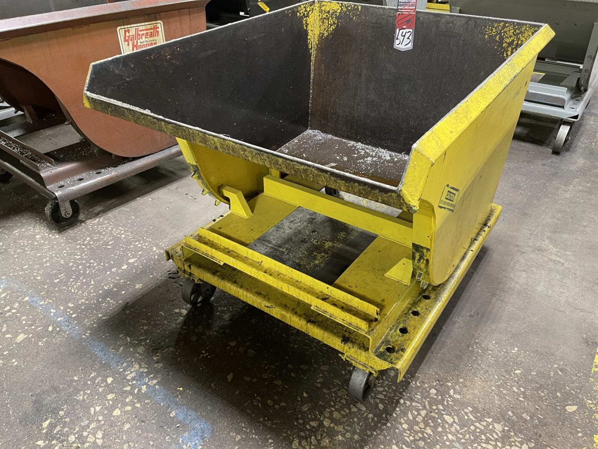 1/2 Cu Yd Self Dumping Hopper on Wheels