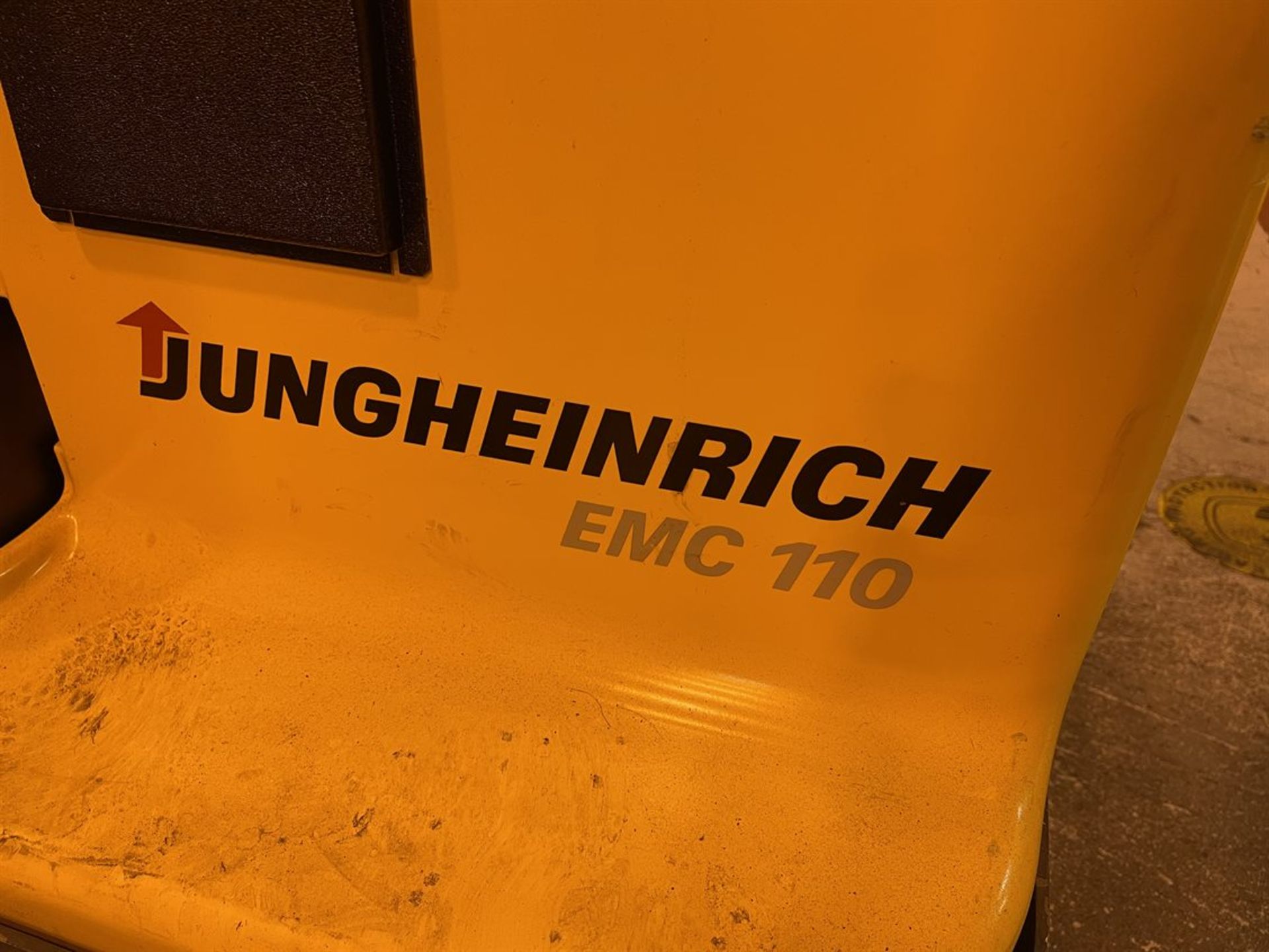 JUNGHEINRICH EMC110 Electric Walkie Stacker, s/n 90417991, 2200 Lb. Capacity - Image 4 of 4